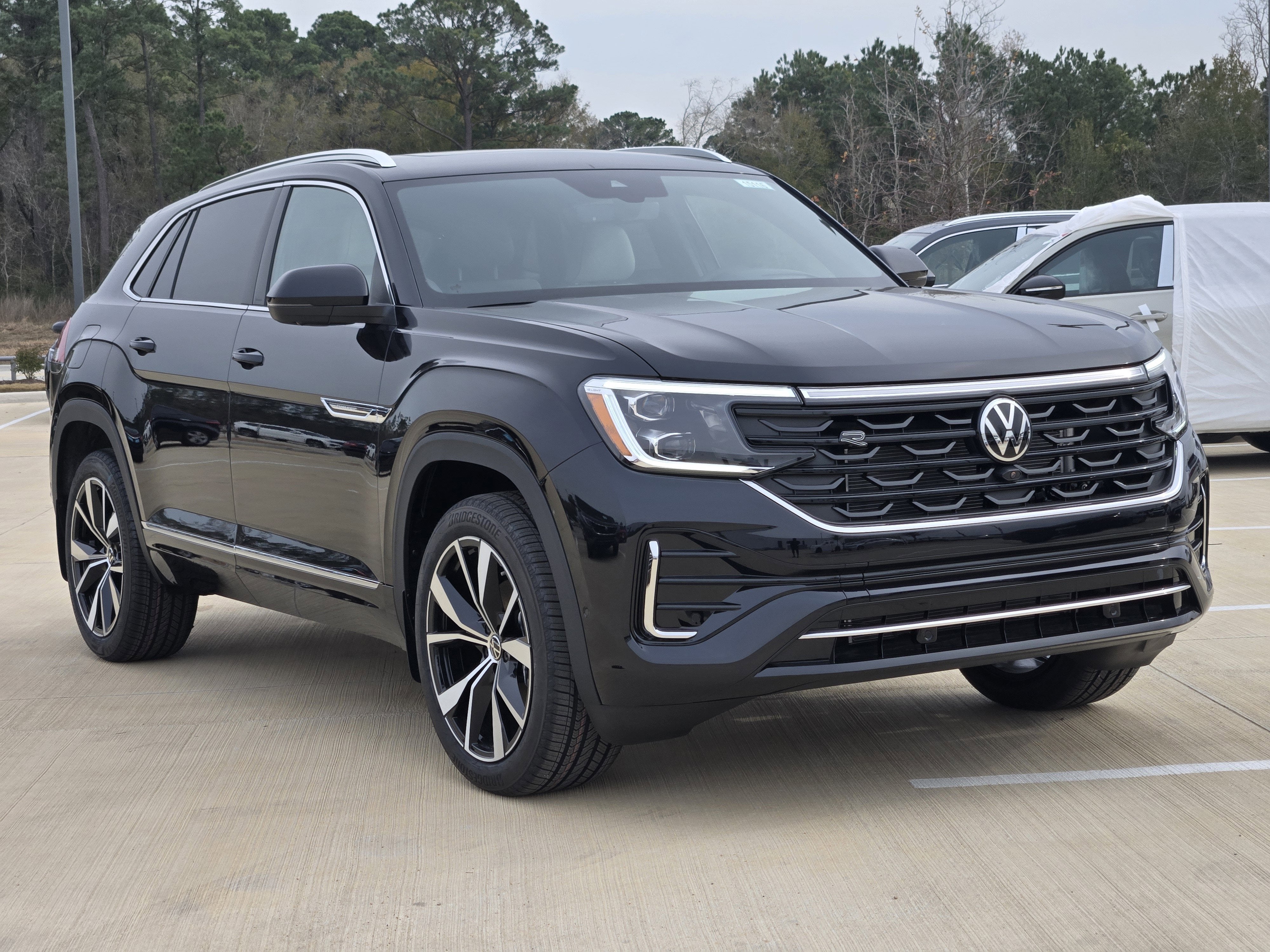 2026 Volkswagen Atlas Cross Sport 2.0T SEL Premium R-Line