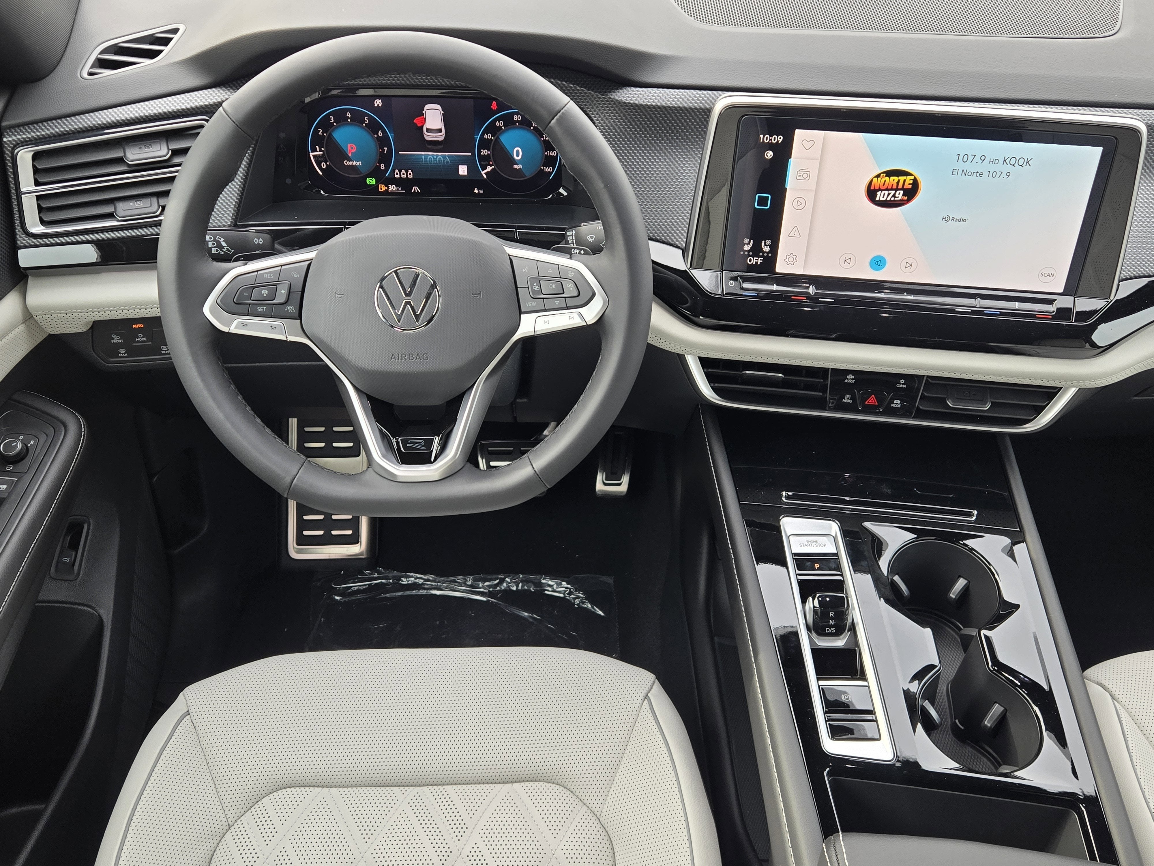 2026 Volkswagen Atlas Cross Sport 2.0T SEL Premium R-Line