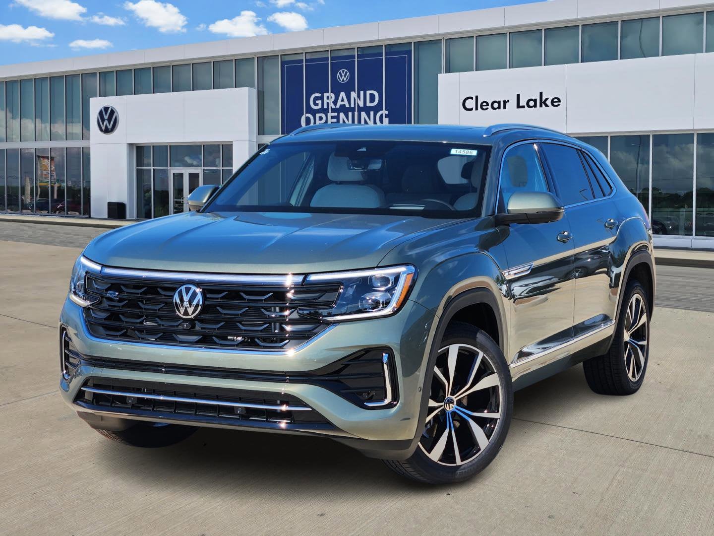 2026 Volkswagen Atlas Cross Sport 2.0T SEL Premium R-Line