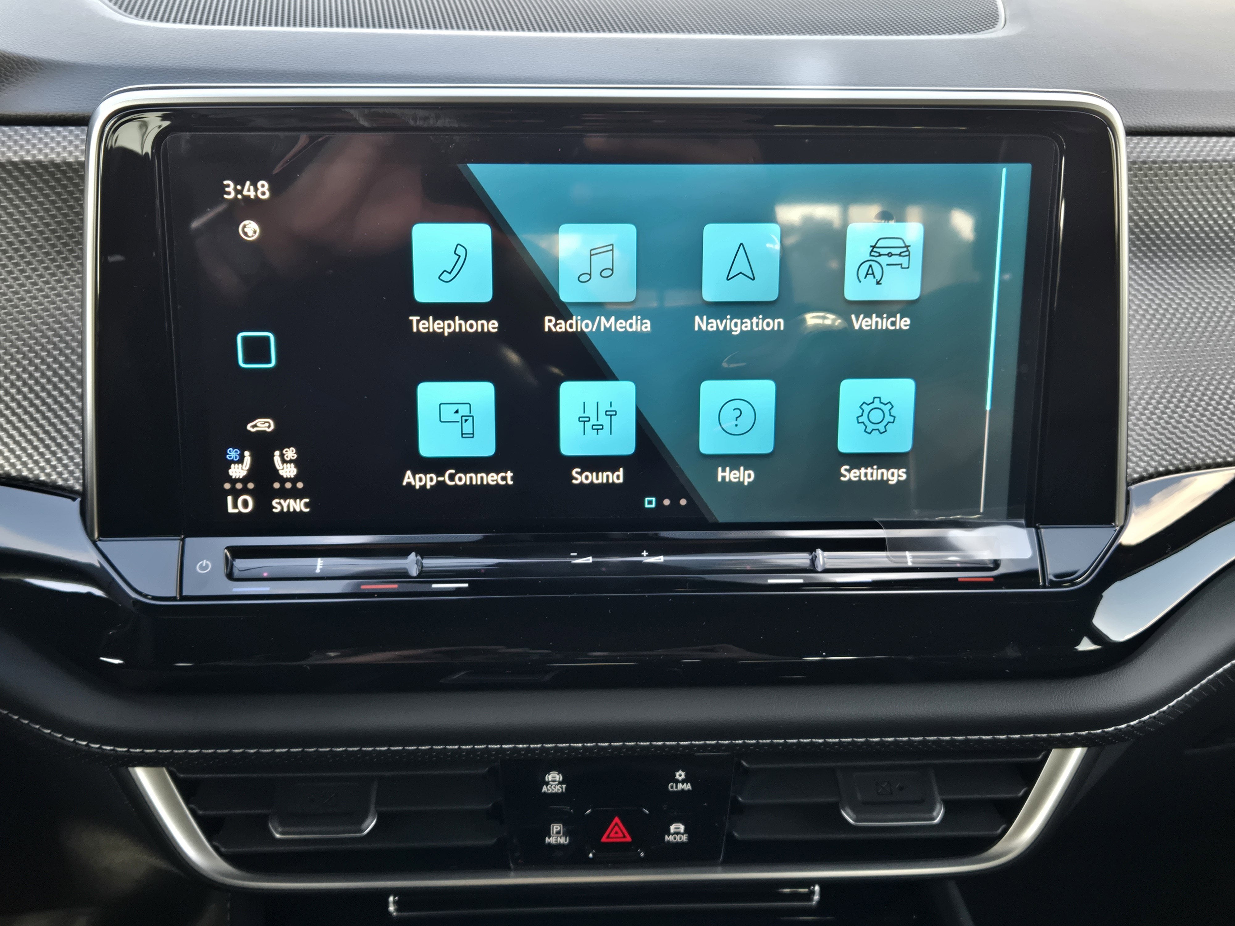 2026 Volkswagen Atlas Cross Sport 2.0T SEL Premium R-Line