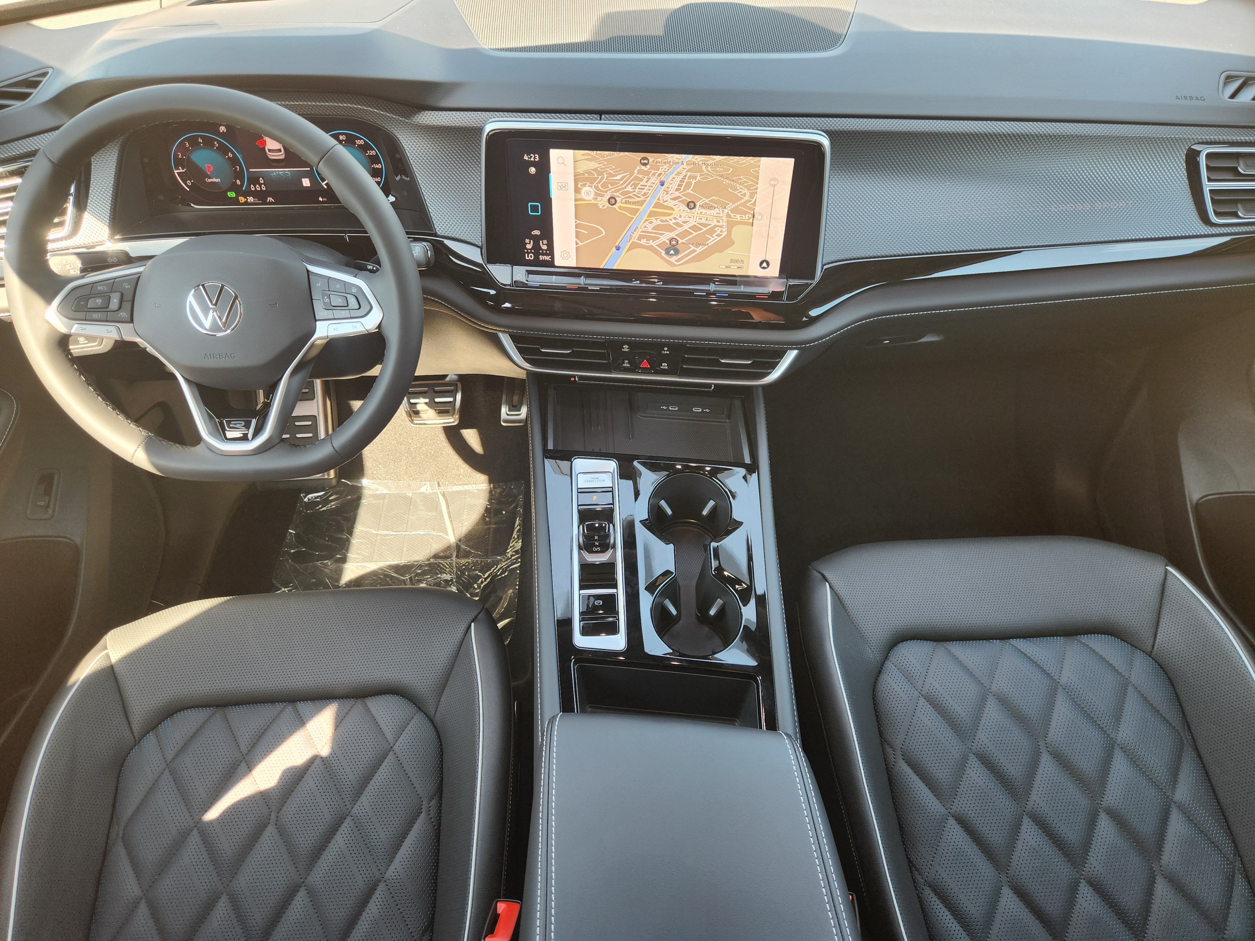 2026 Volkswagen Atlas Cross Sport 2.0T SEL Premium R-Line