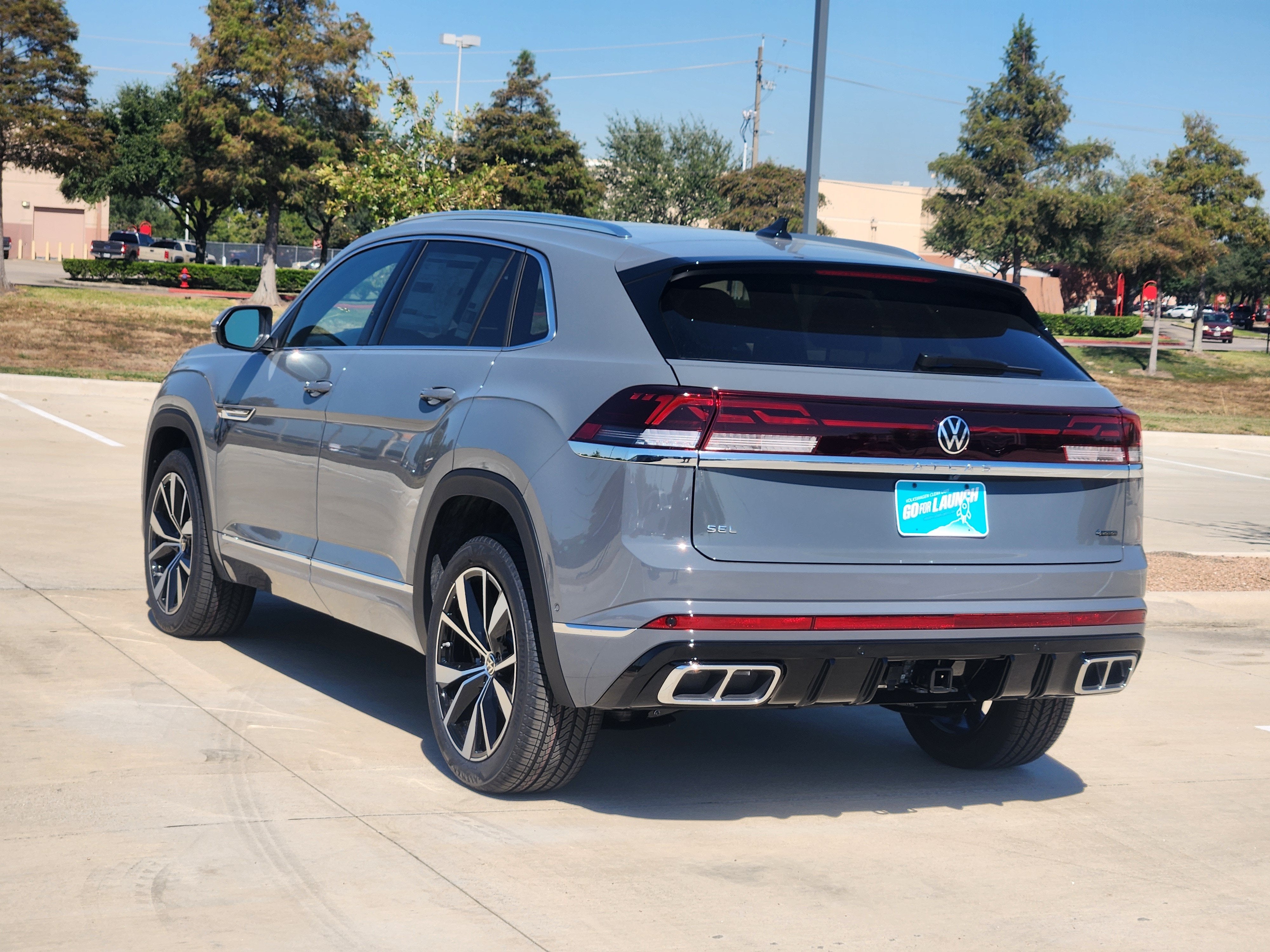 2026 Volkswagen Atlas Cross Sport 2.0T SEL Premium R-Line