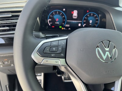 2025 Volkswagen Atlas Cross Sport 2.0T SEL Premium R-Line