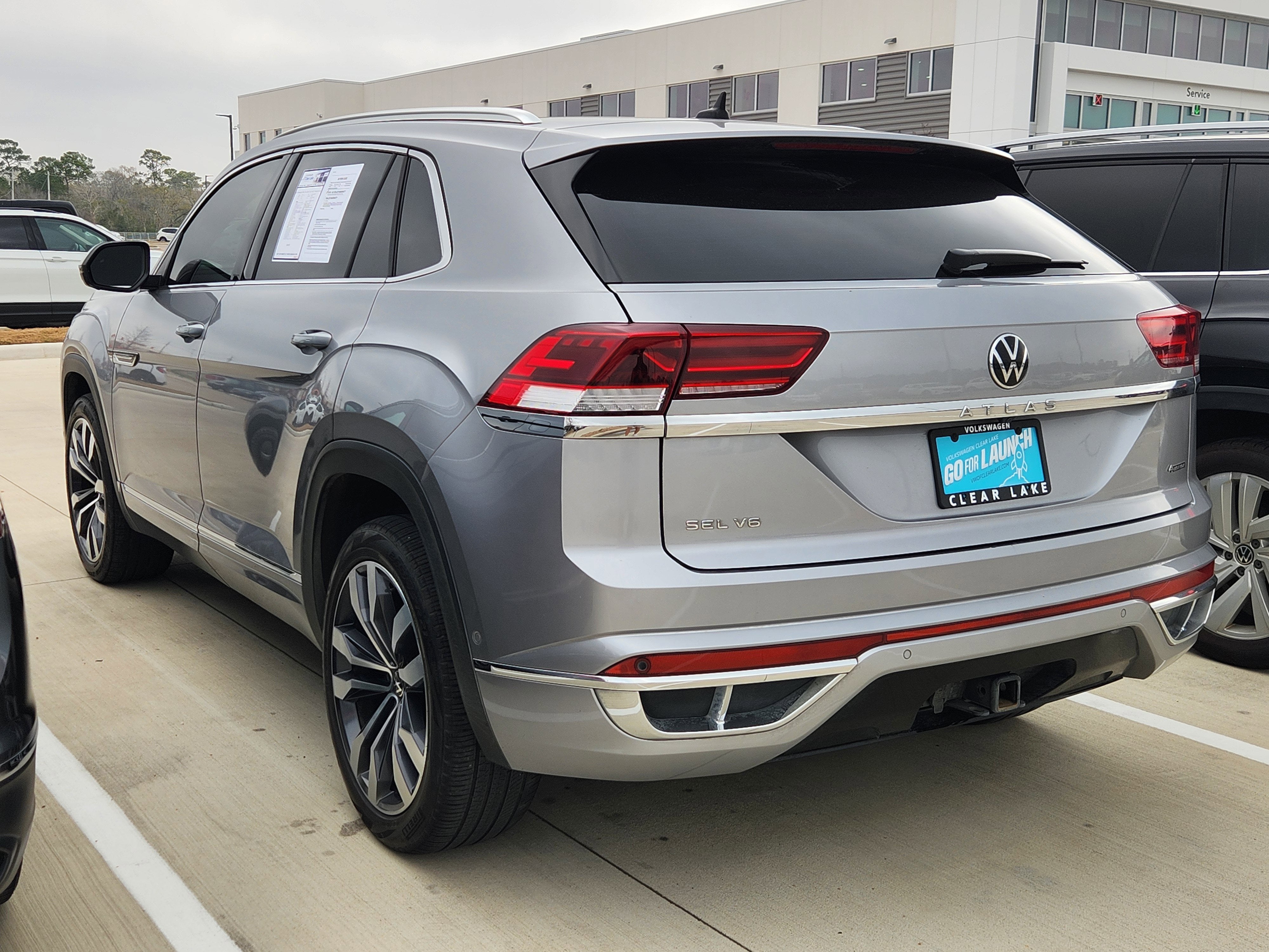 2023 Volkswagen Atlas Cross Sport 3.6L V6 SEL Premium R-Line