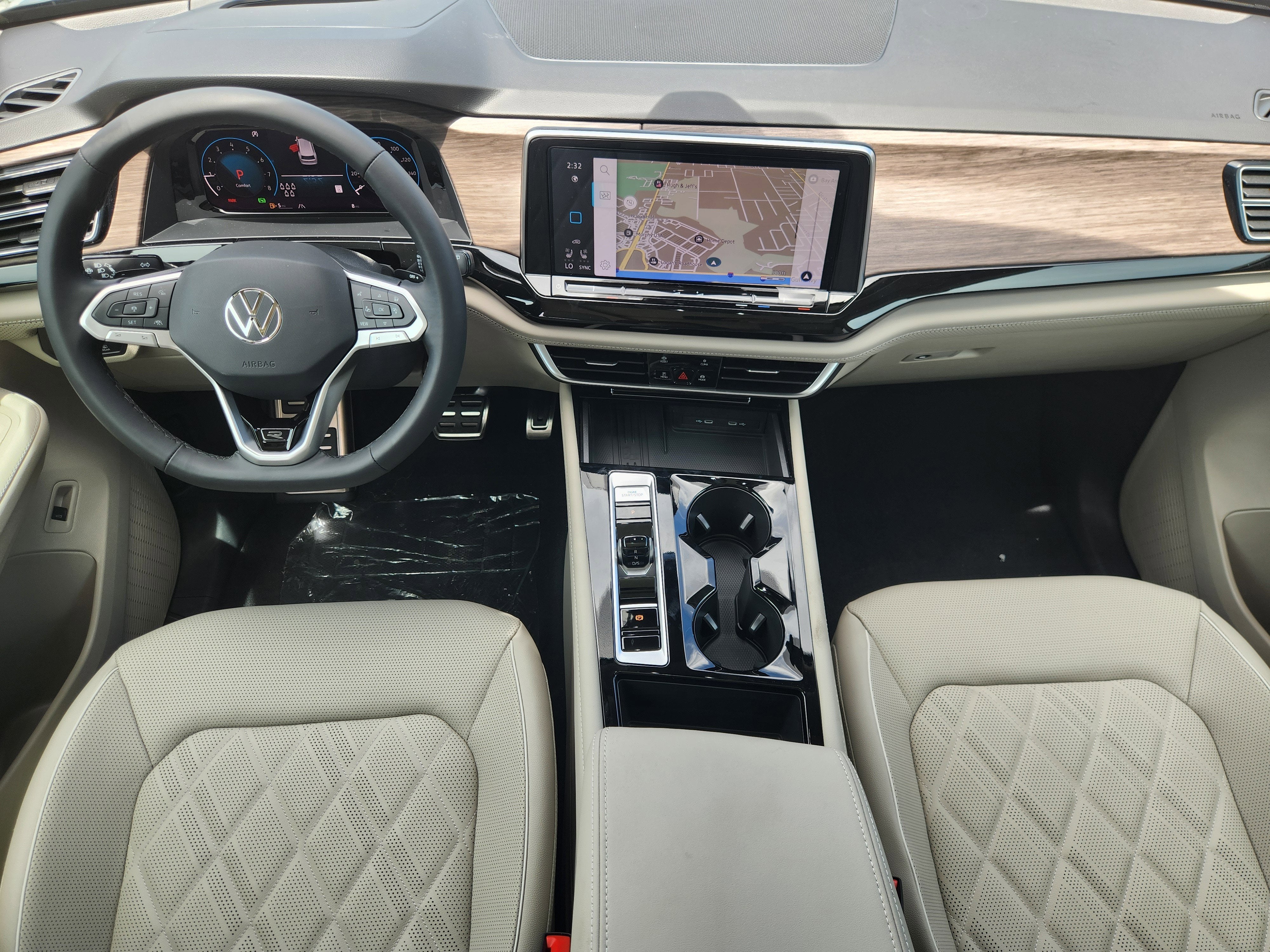 2026 Volkswagen Atlas 2.0T SEL Premium R-Line