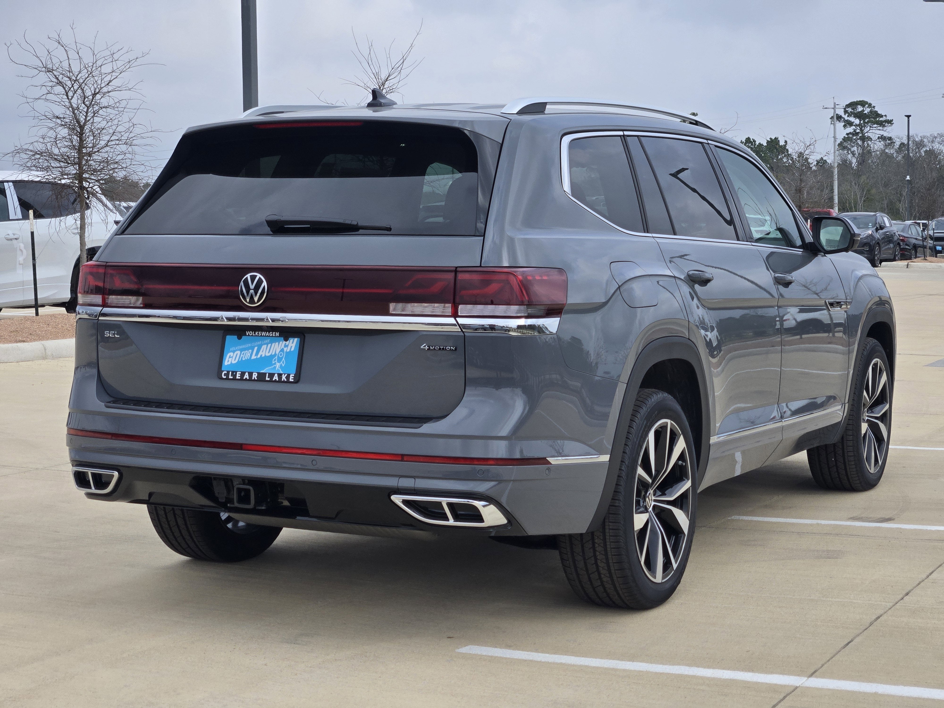 2026 Volkswagen Atlas 2.0T SEL Premium R-Line