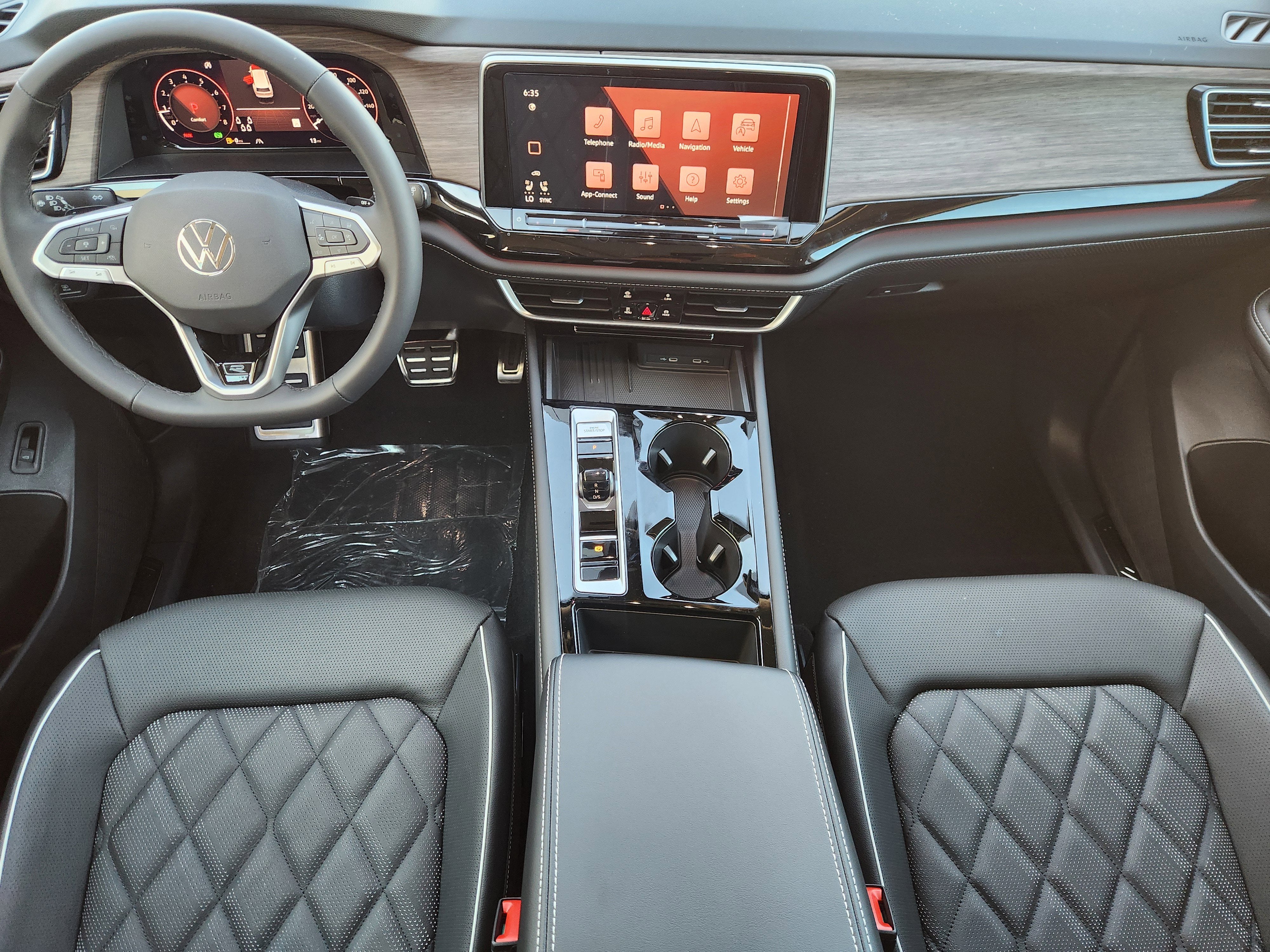 2026 Volkswagen Atlas 2.0T SEL Premium R-Line