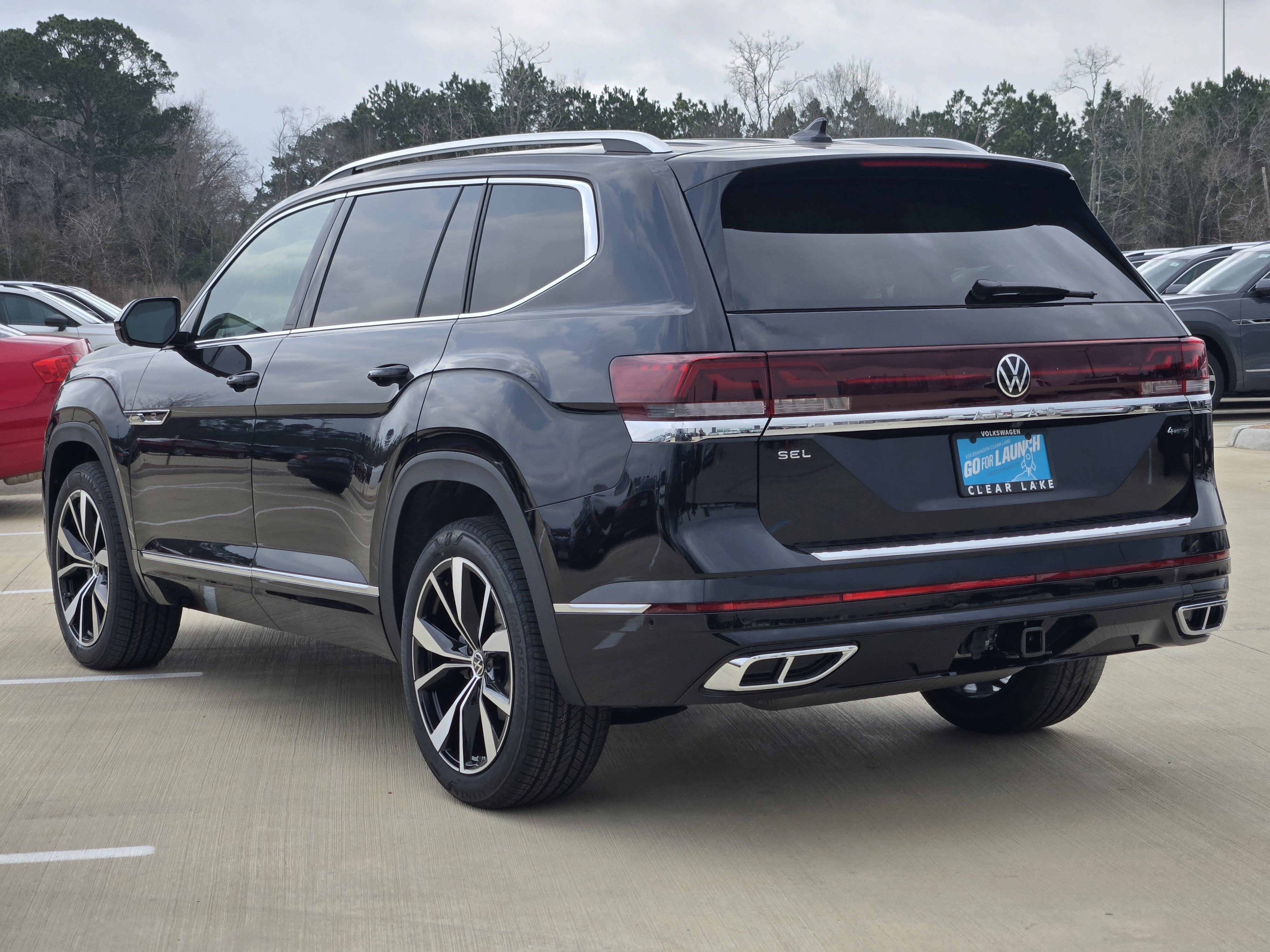 2026 Volkswagen Atlas 2.0T SEL Premium R-Line