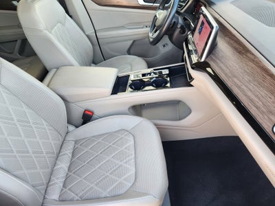 2024 Volkswagen Atlas 2.0T SEL Premium R-Line