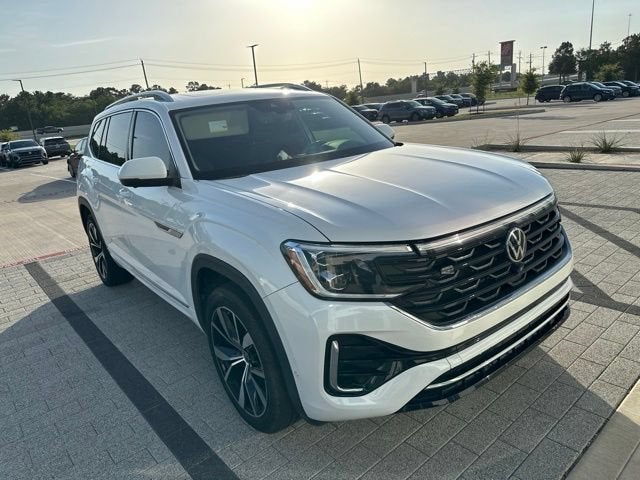 2024 Volkswagen Atlas 2.0T SEL Premium R-Line