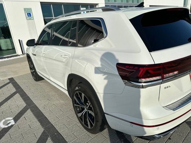 2024 Volkswagen Atlas 2.0T SEL Premium R-Line