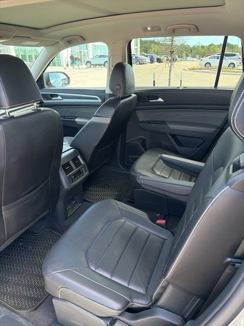 2023 Volkswagen Atlas 3.6L V6 SEL Premium R-Line