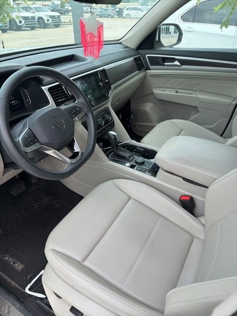 2023 Volkswagen Atlas 2.0T SE w/Technology