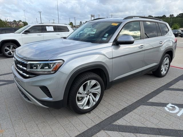 2022 Volkswagen Atlas 3.6L V6 SE w/Technology