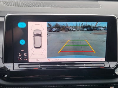 2026 Volkswagen Atlas Cross Sport 2.0T SE w/Technology