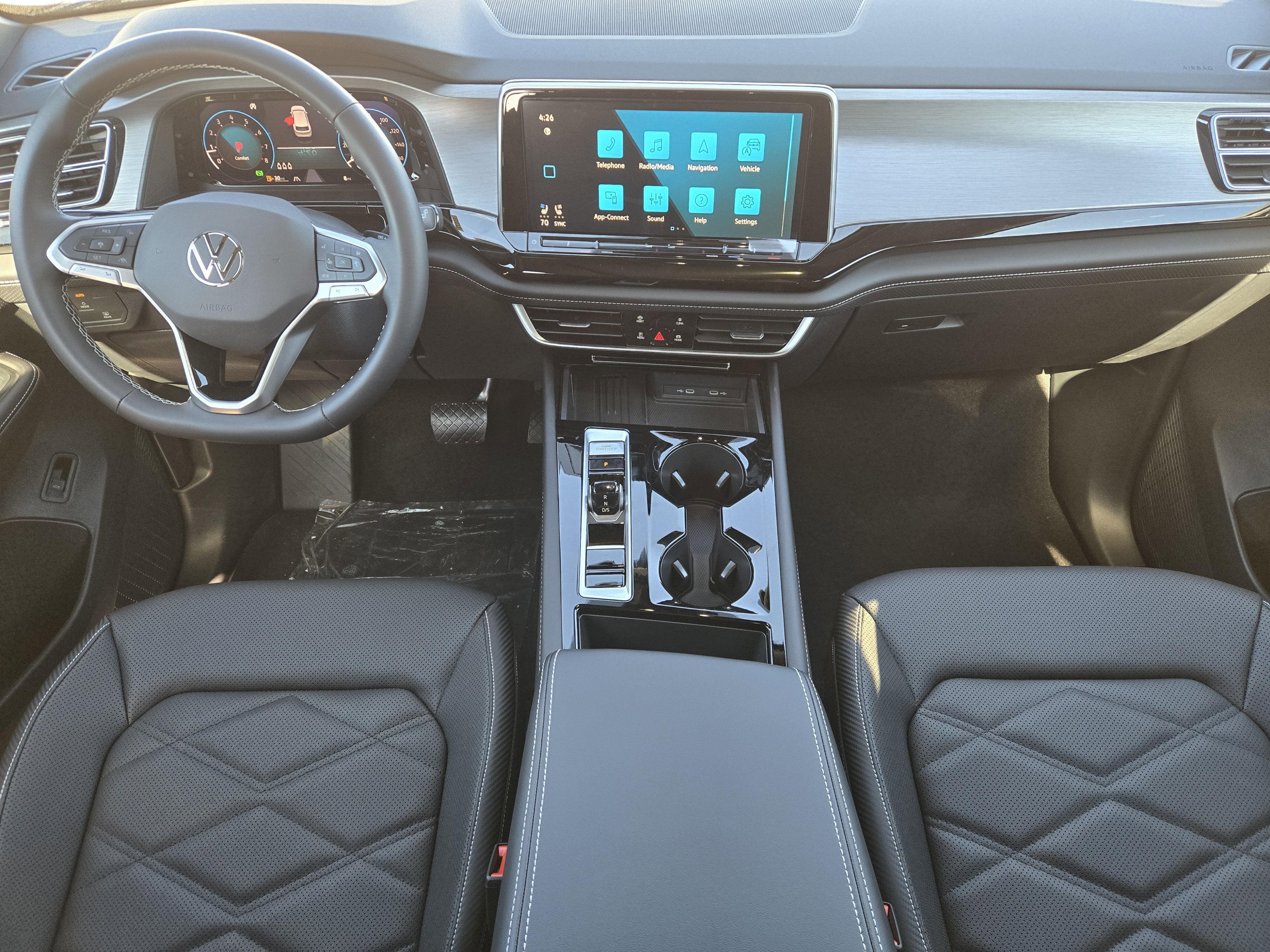 2026 Volkswagen Atlas Cross Sport 2.0T SE w/Technology