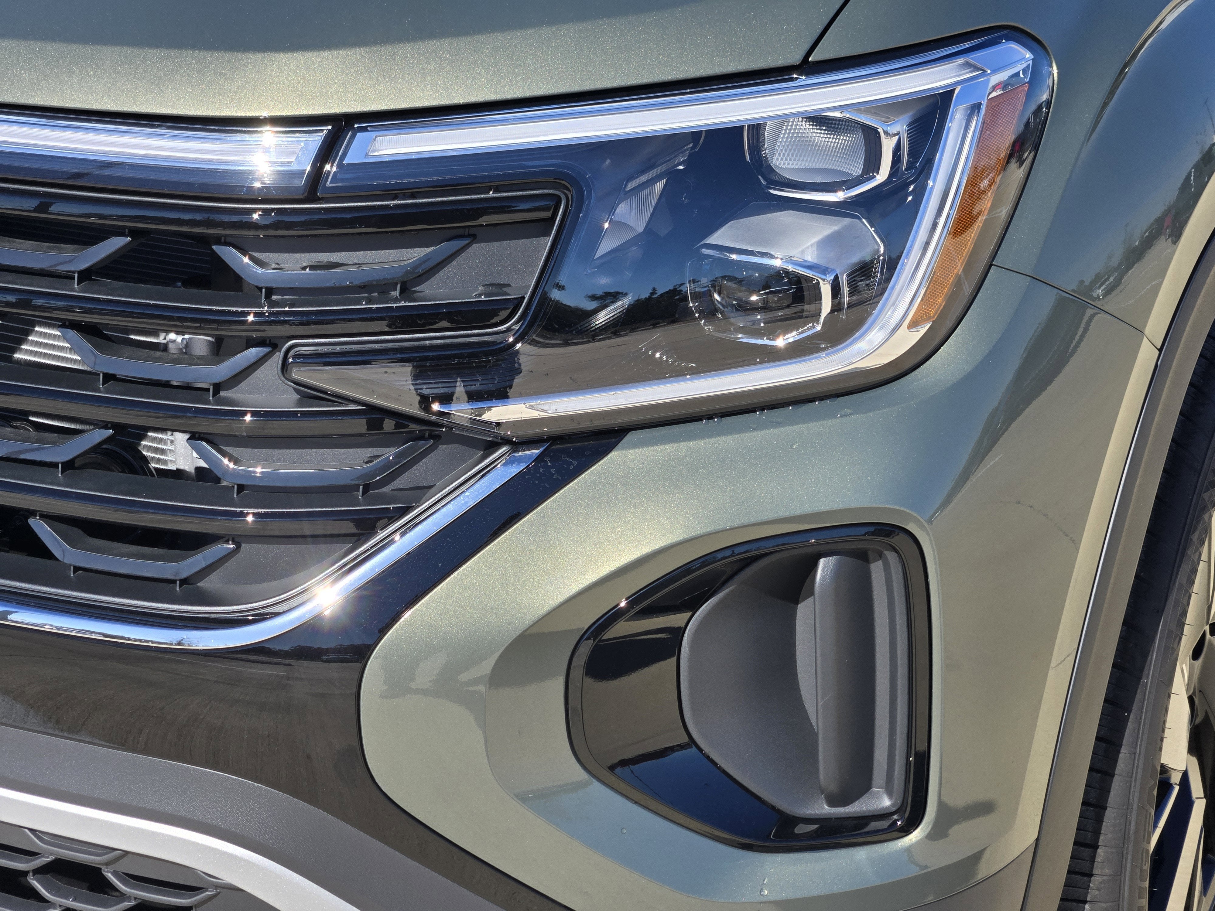 2026 Volkswagen Atlas Cross Sport 2.0T SE w/Technology