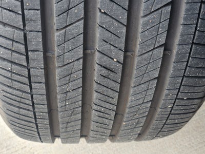 2023 Volkswagen Atlas Cross Sport 2.0T SE w/Technology