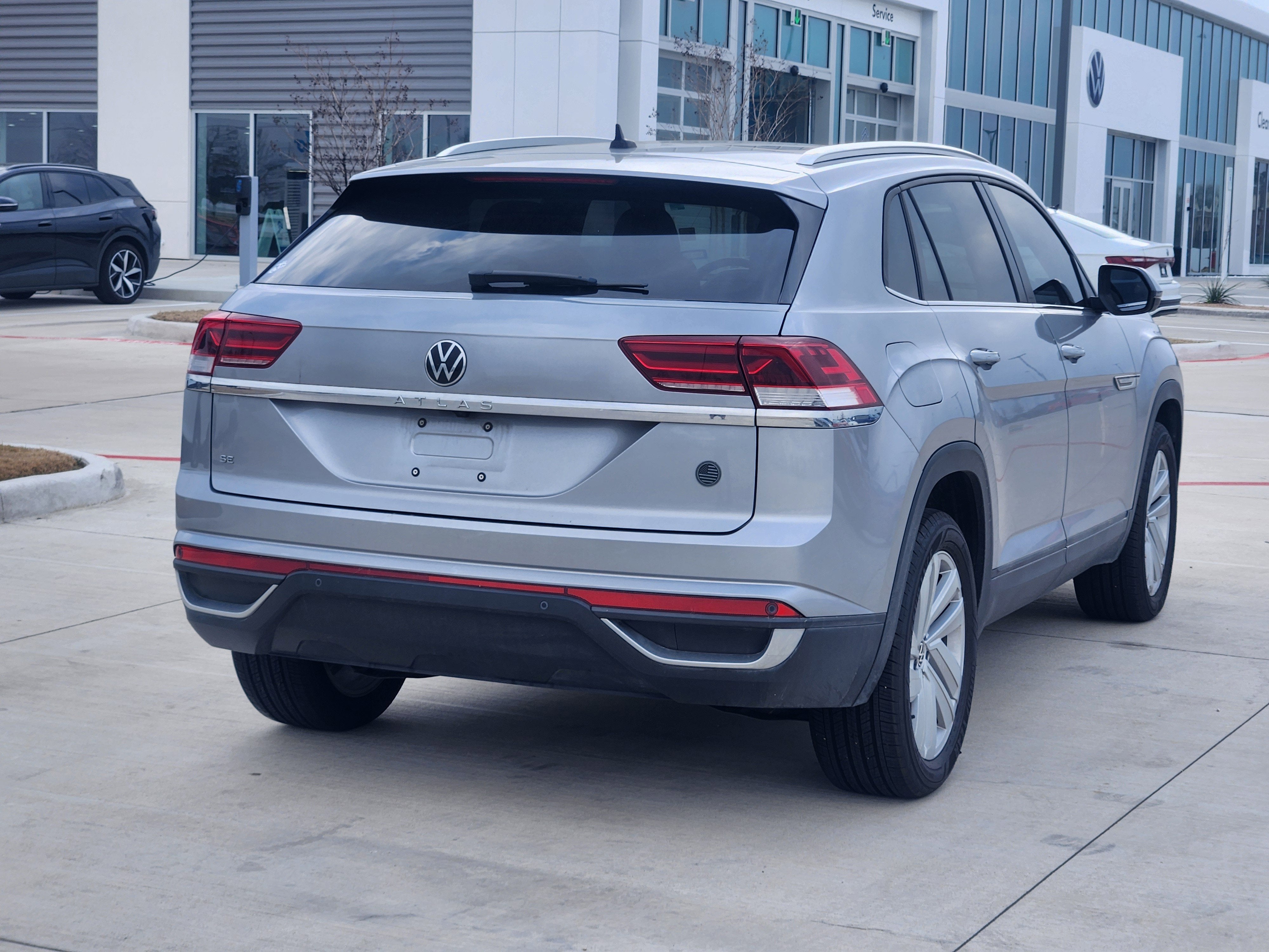 2023 Volkswagen Atlas Cross Sport 2.0T SE w/Technology
