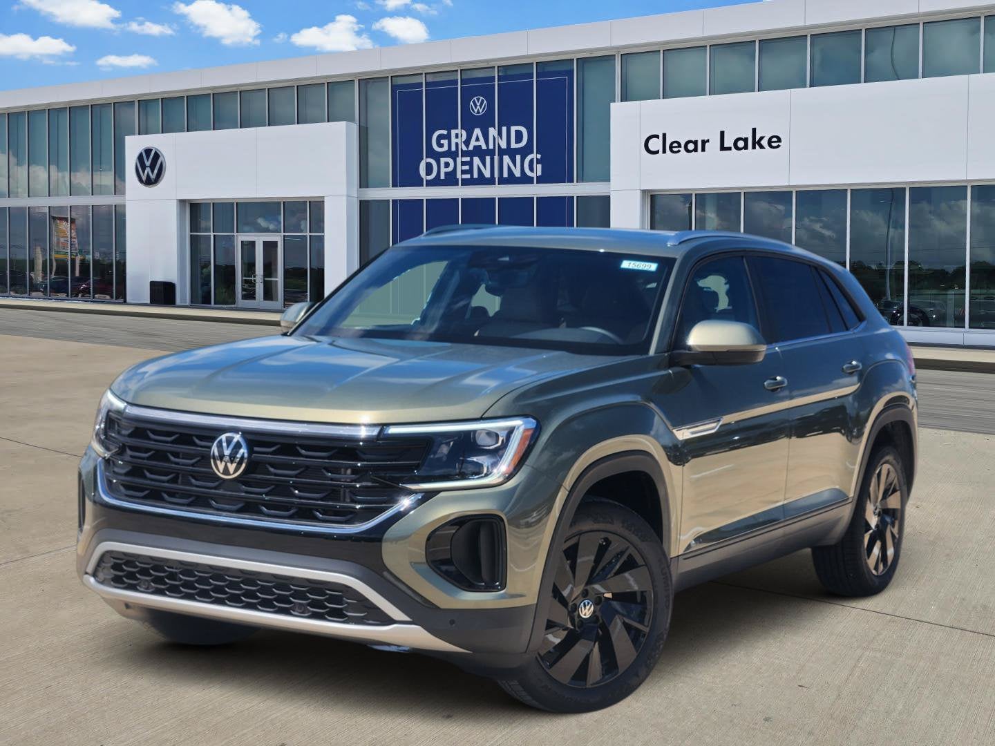 2026 Volkswagen Atlas Cross Sport SE w/Tech