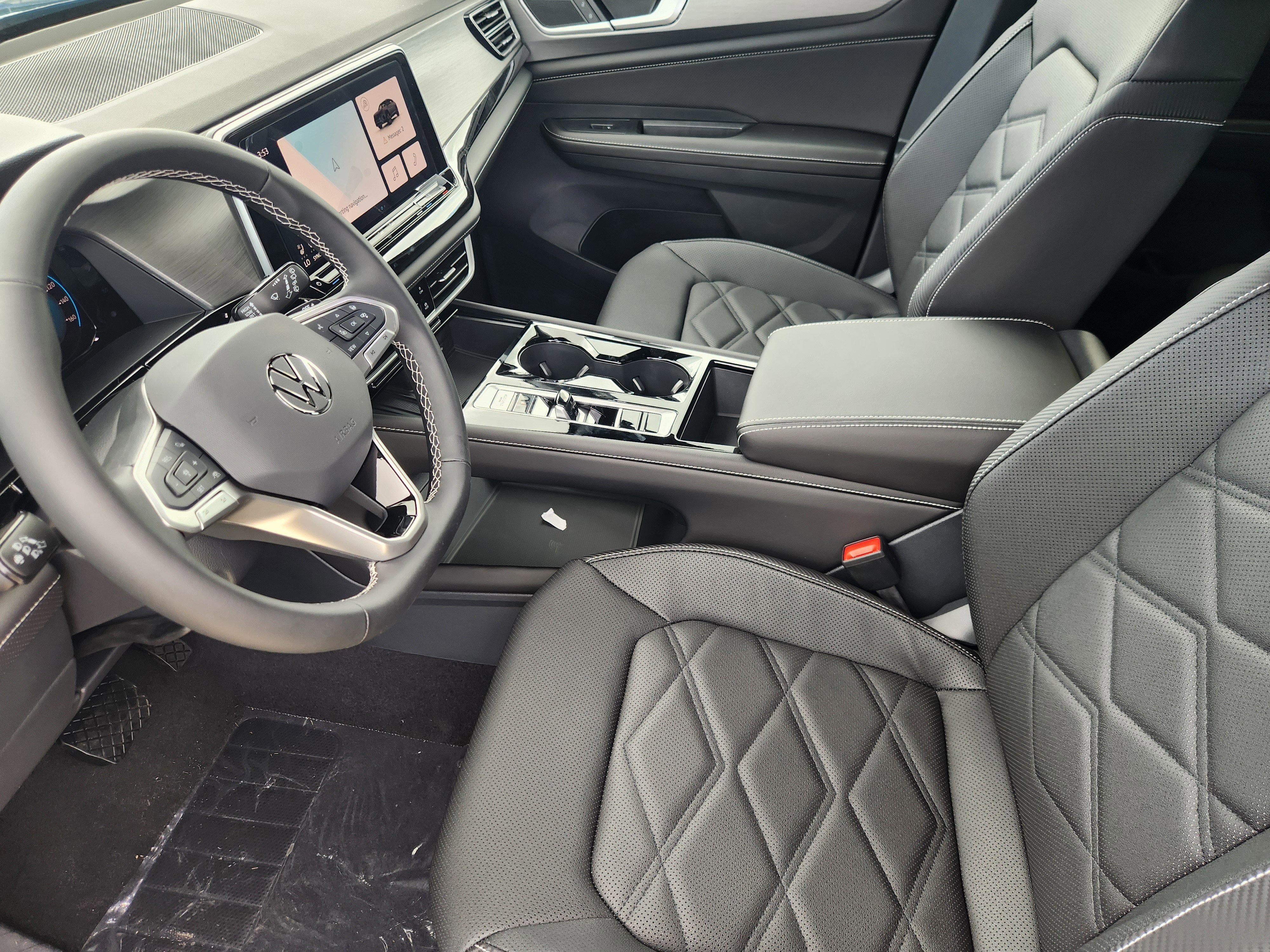 2026 Volkswagen Atlas Cross Sport 2.0T SE w/Technology