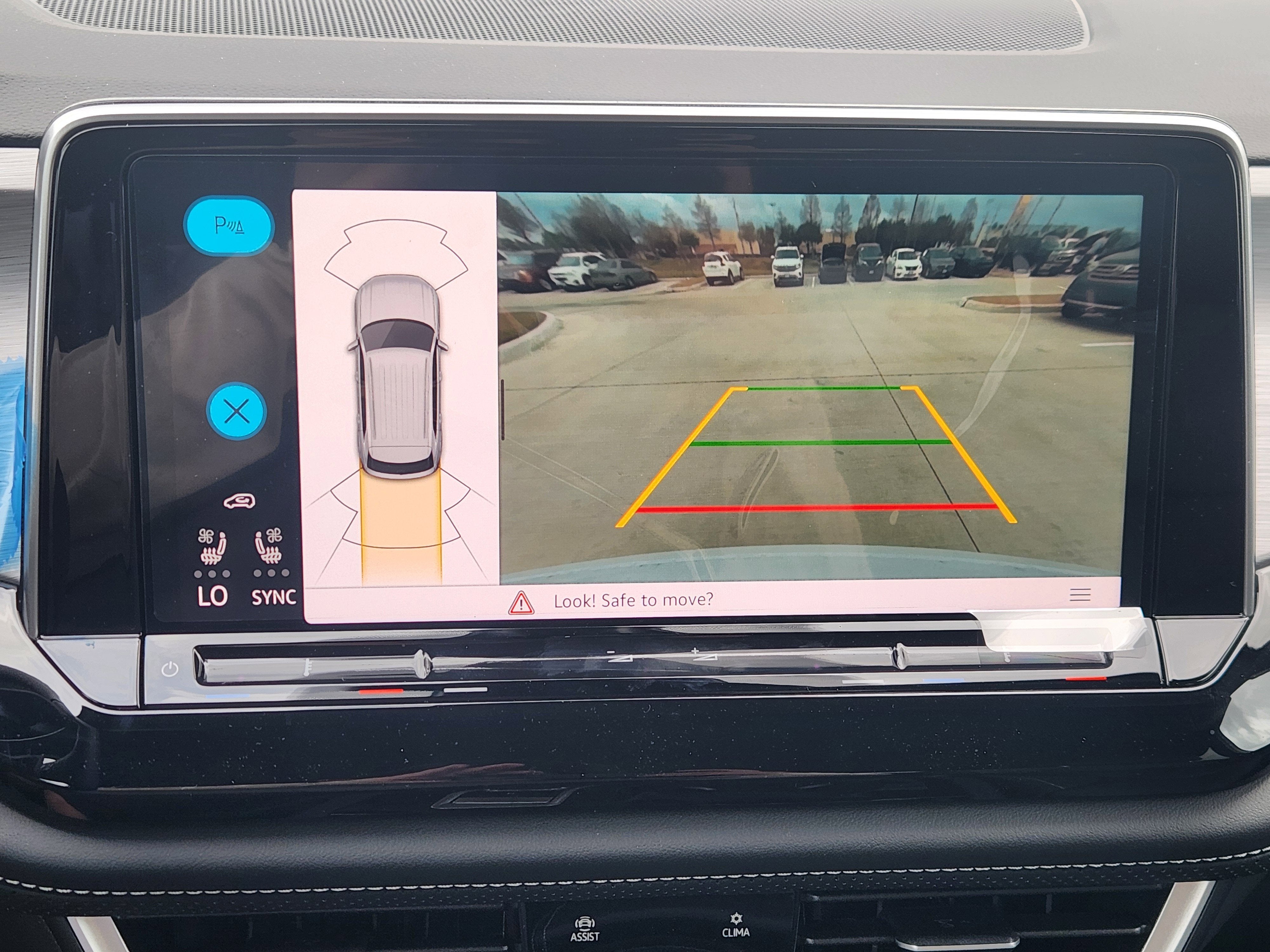 2026 Volkswagen Atlas Cross Sport 2.0T SE w/Technology