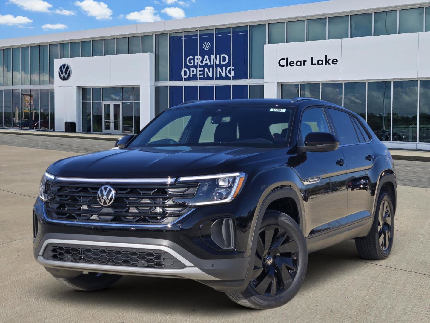2026 Volkswagen Atlas Cross Sport 2.0T SE w/Technology