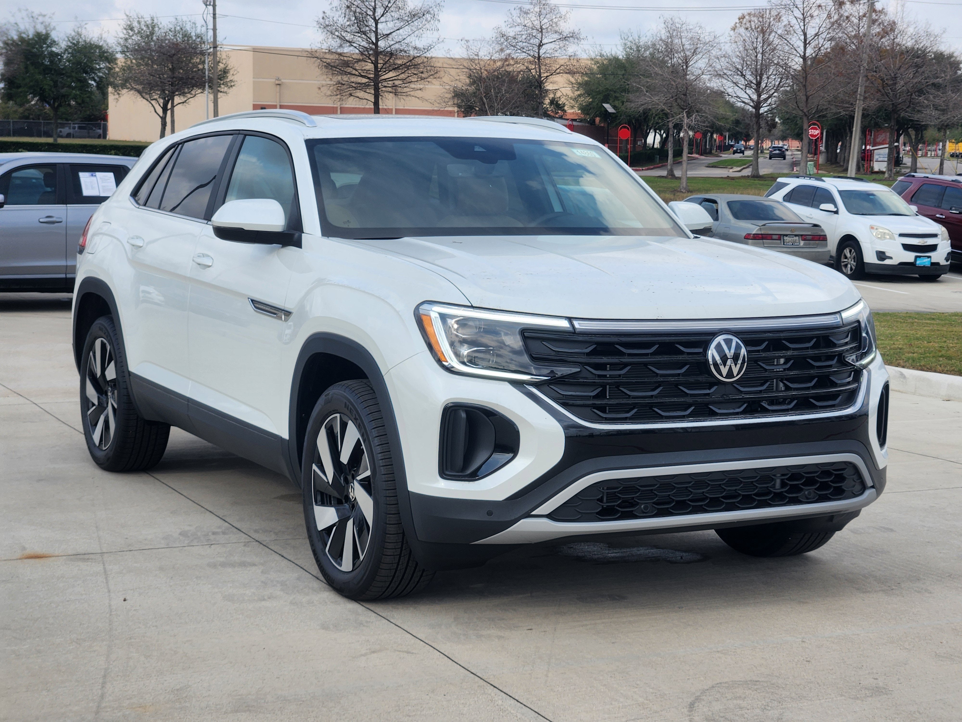 2026 Volkswagen Atlas Cross Sport 2.0T SE w/Technology