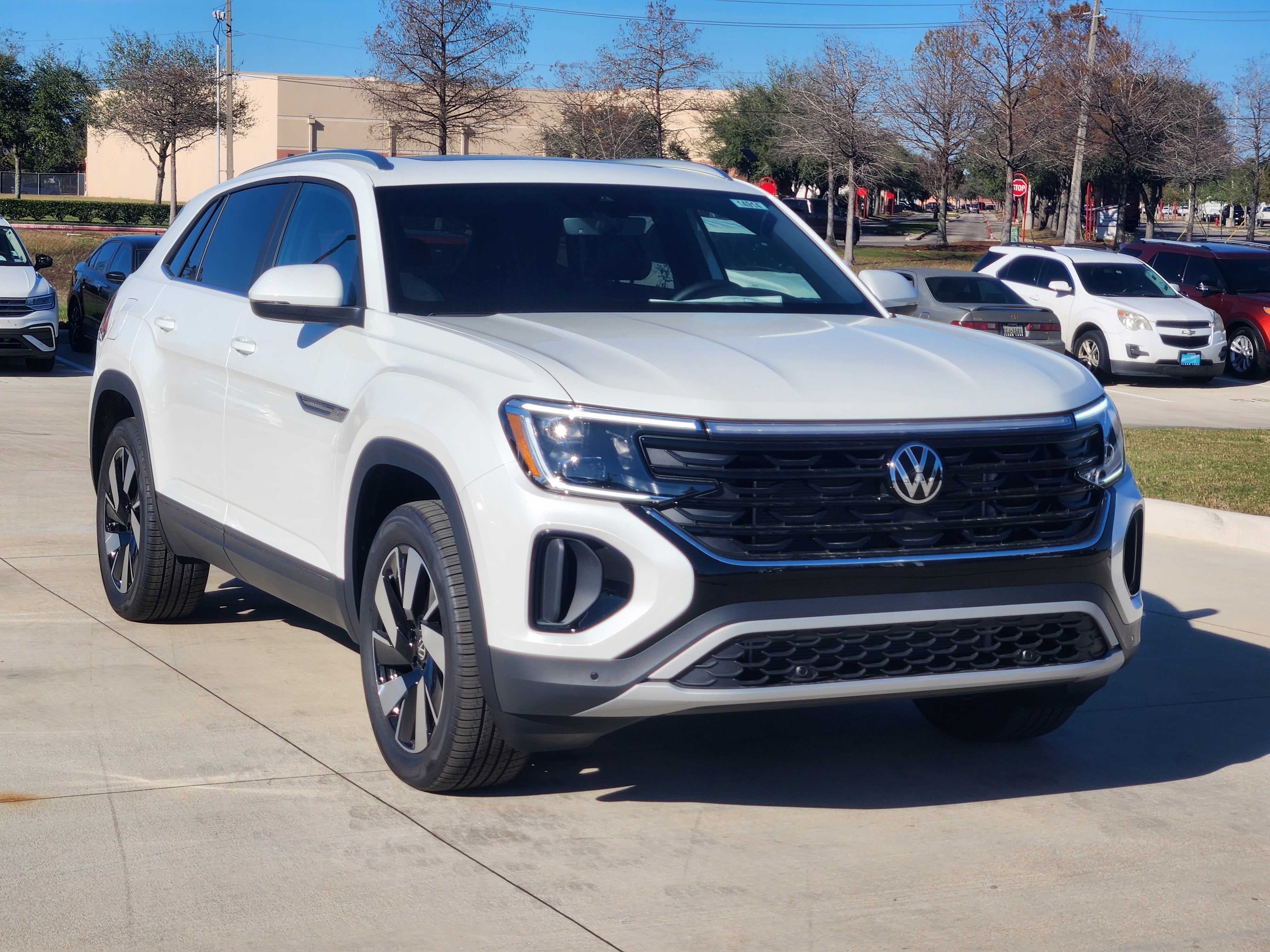 2026 Volkswagen Atlas Cross Sport 2.0T SE w/Technology