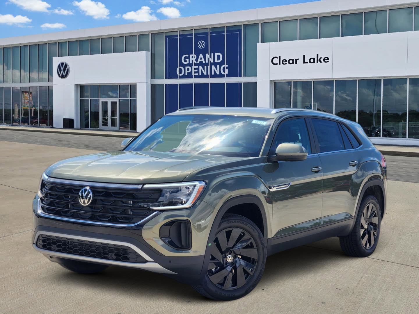 2026 Volkswagen Atlas Cross Sport 2.0T SE w/Technology