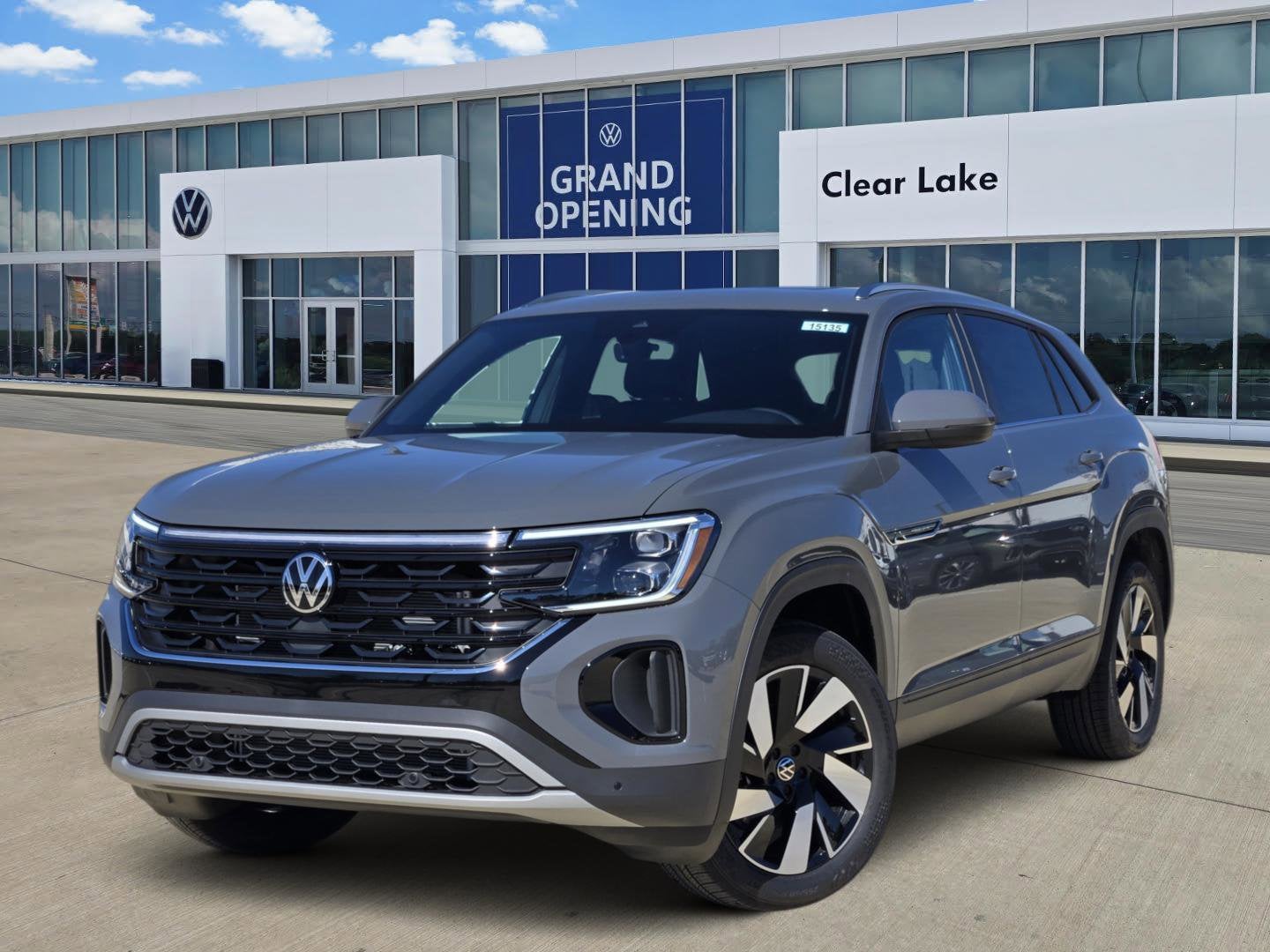 2026 Volkswagen Atlas Cross Sport 2.0T SE w/Technology