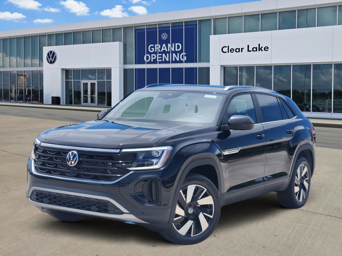 2026 Volkswagen Atlas Cross Sport 2.0T SE w/Technology