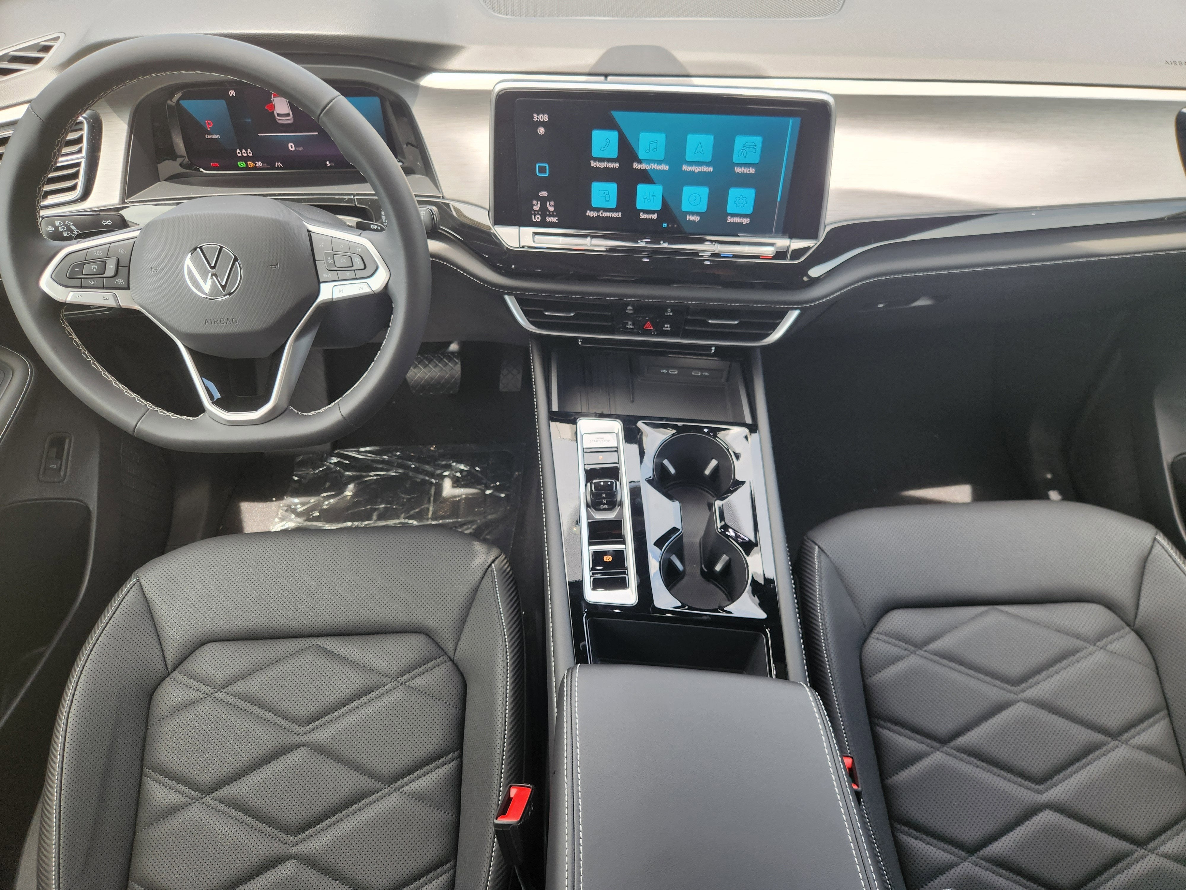 2026 Volkswagen Atlas Cross Sport 2.0T SE w/Technology