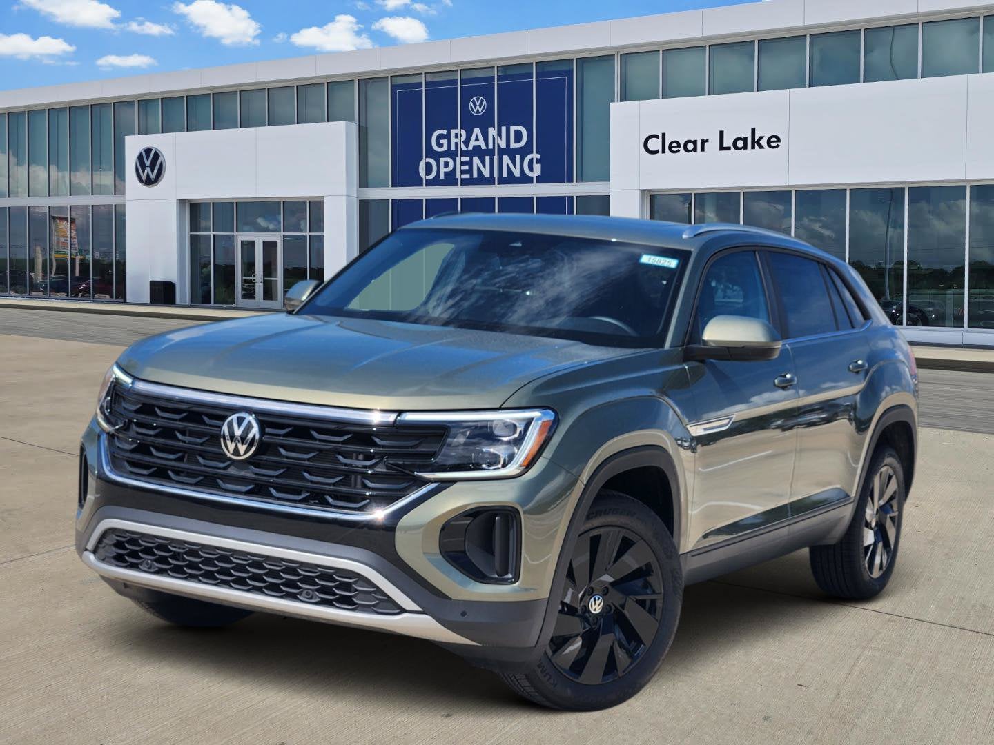 2026 Volkswagen Atlas Cross Sport 2.0T SE w/Technology