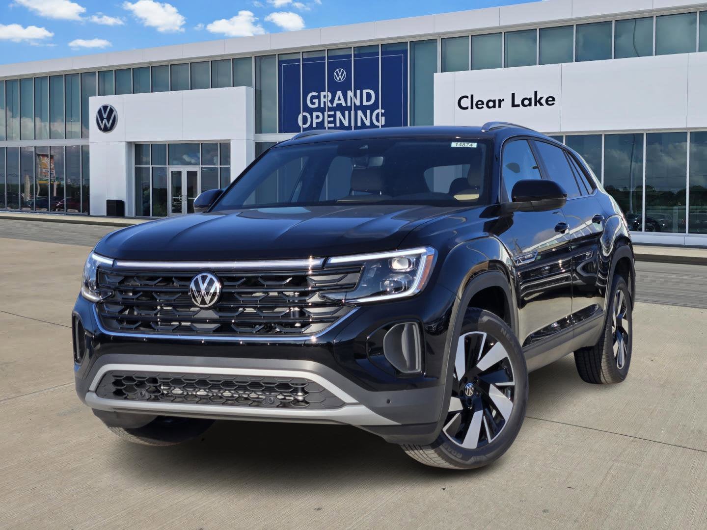 2026 Volkswagen Atlas Cross Sport 2.0T SE w/Technology