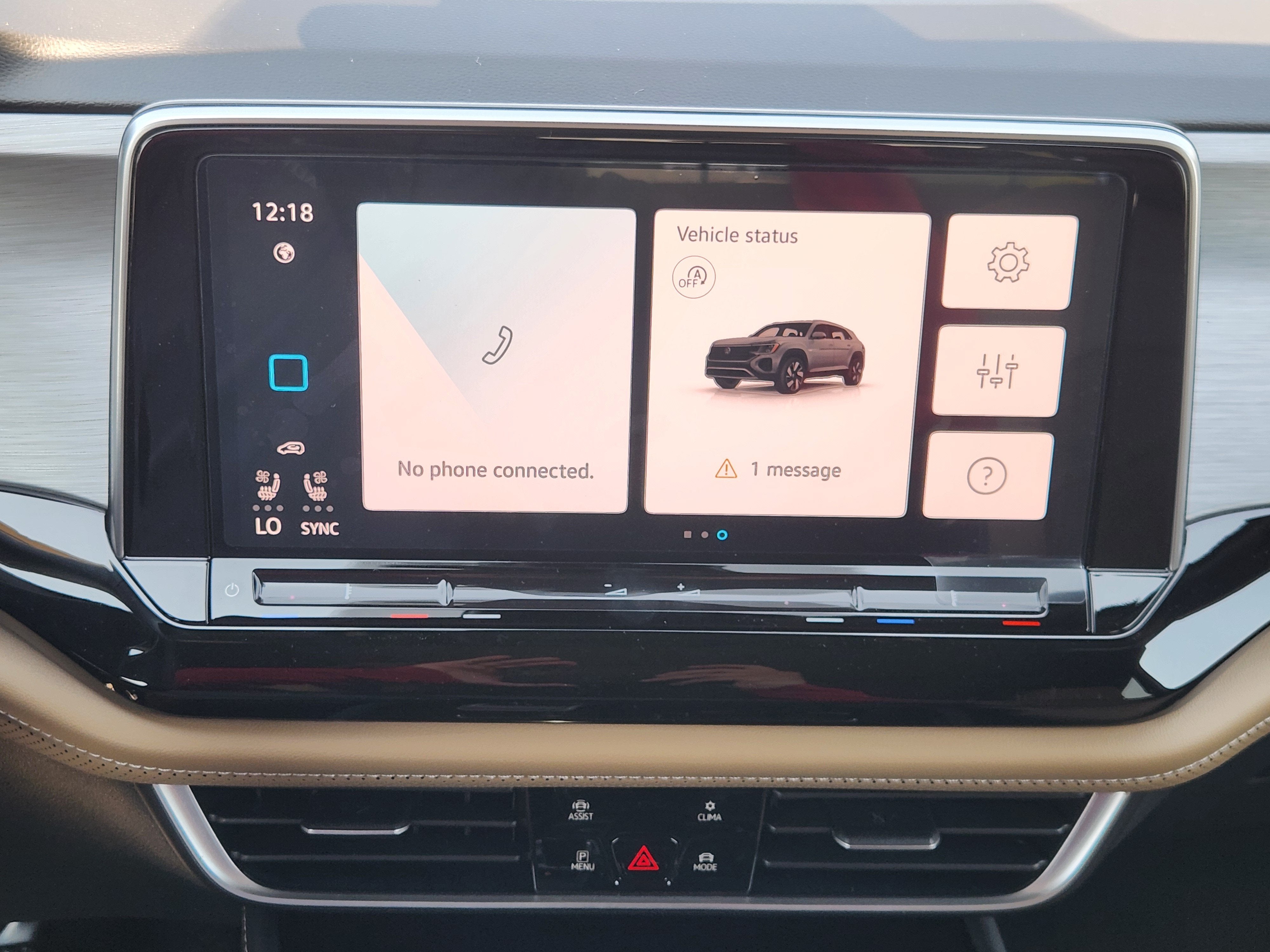 2026 Volkswagen Atlas Cross Sport 2.0T SE w/Technology
