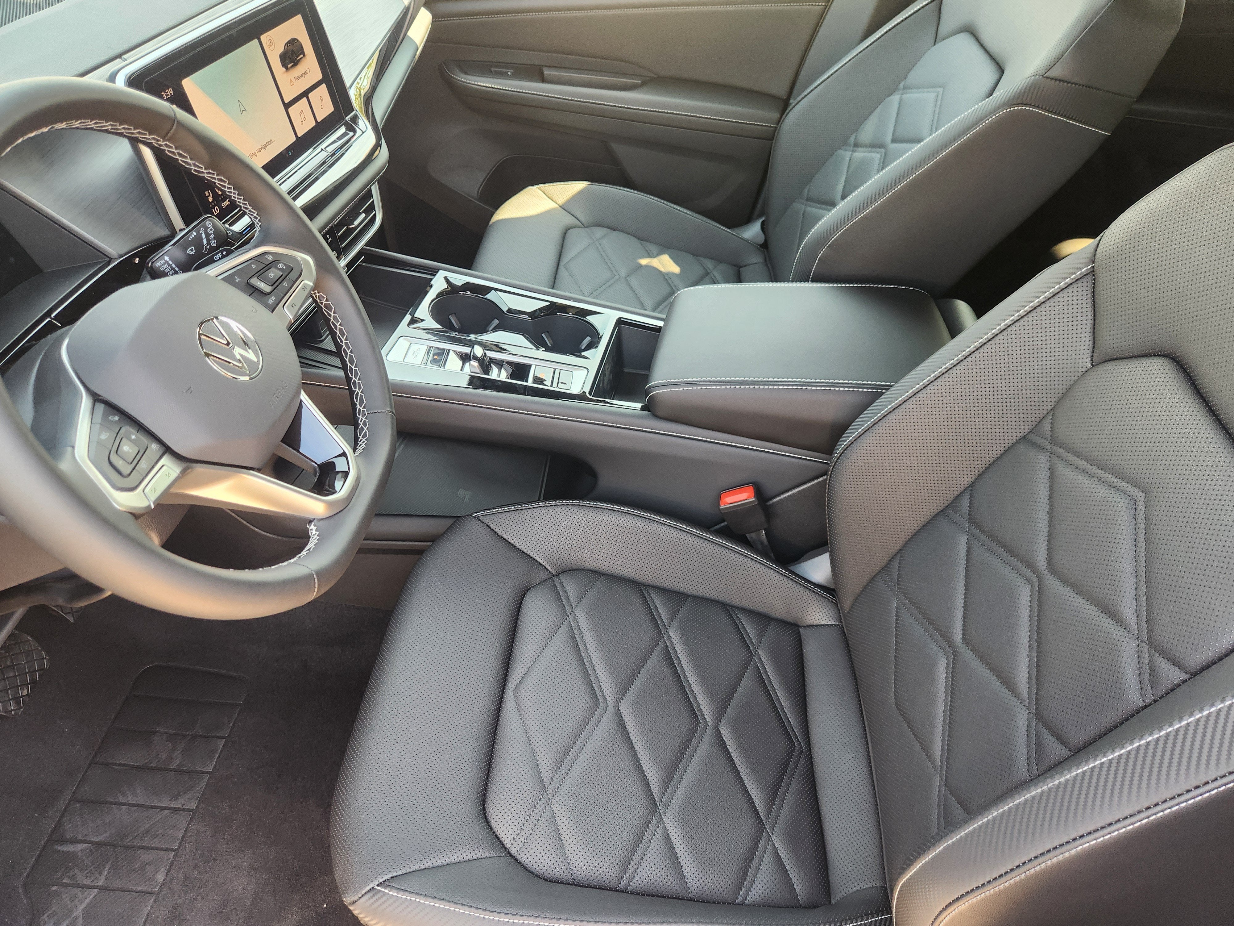 2026 Volkswagen Atlas Cross Sport 2.0T SE w/Technology