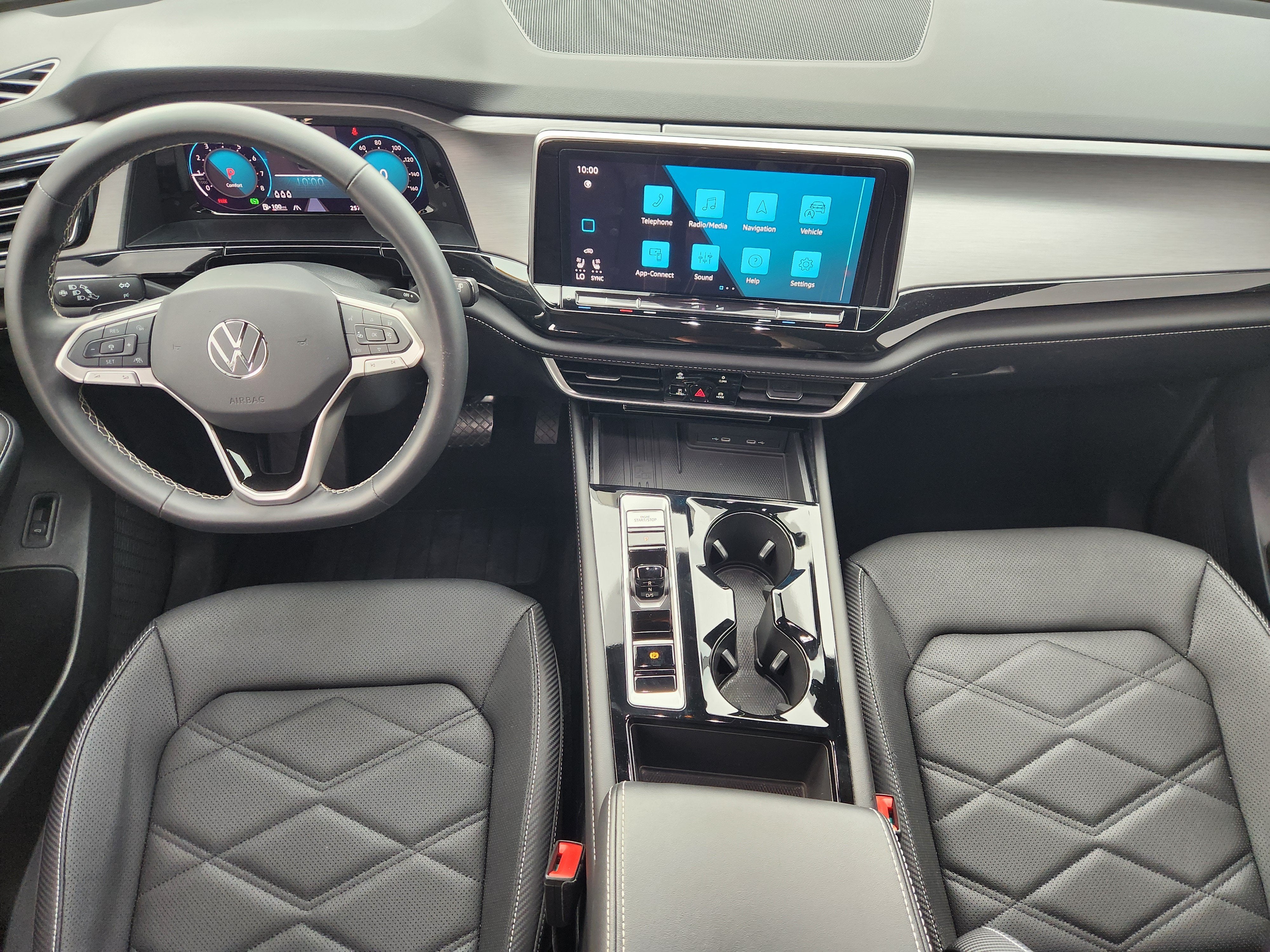 2025 Volkswagen Atlas Cross Sport 2.0T SE w/Technology