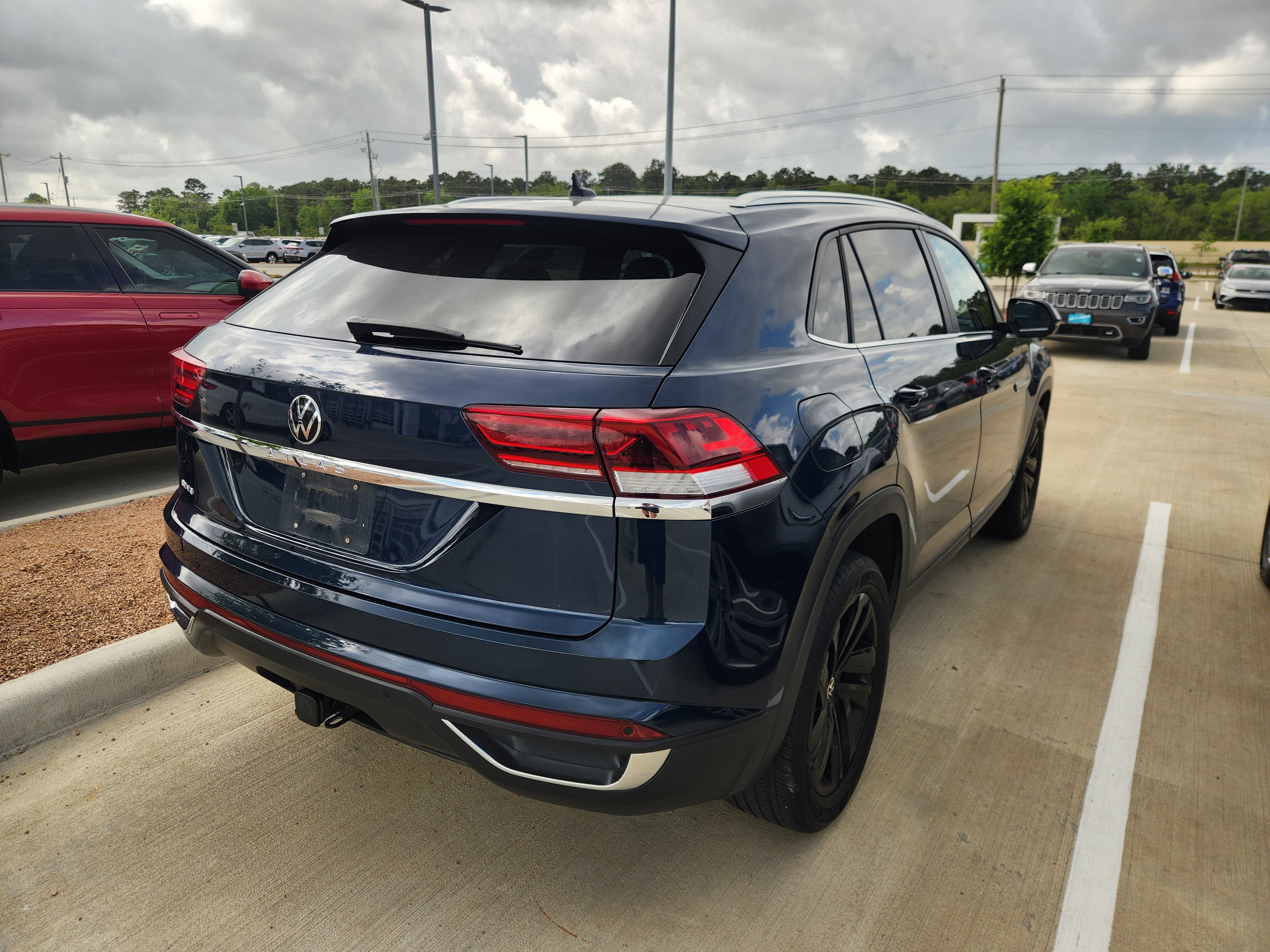 2023 Volkswagen Atlas Cross Sport 3.6L V6 SE w/Technology