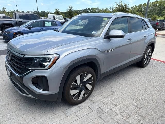 2025 Volkswagen Atlas Cross Sport 2.0T SE w/Technology