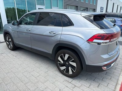 2025 Volkswagen Atlas Cross Sport 2.0T SE w/Technology