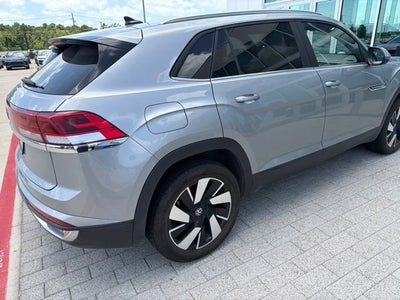 2025 Volkswagen Atlas Cross Sport 2.0T SE w/Technology