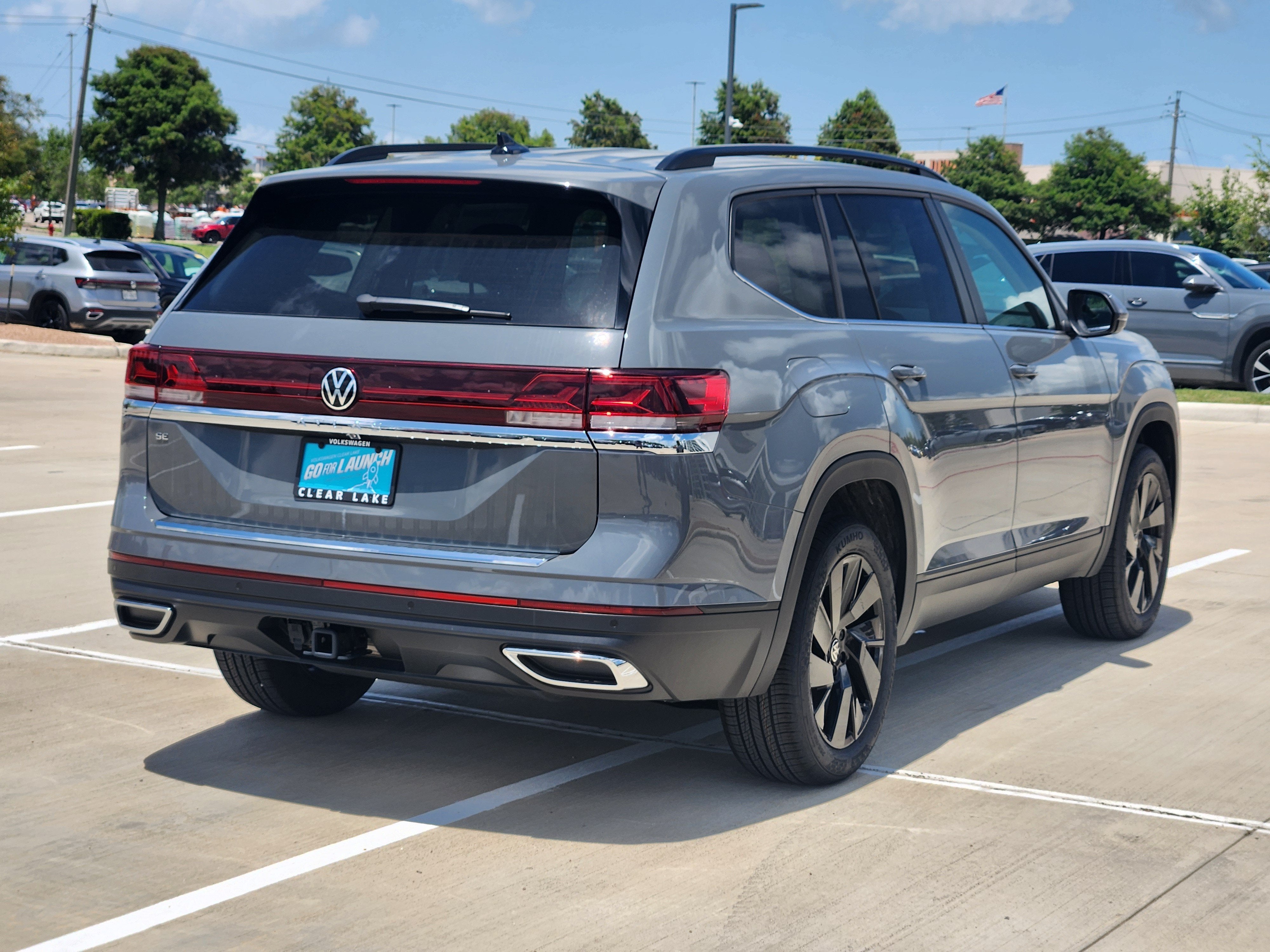 2026 Volkswagen Atlas 2.0T SE w/Technology