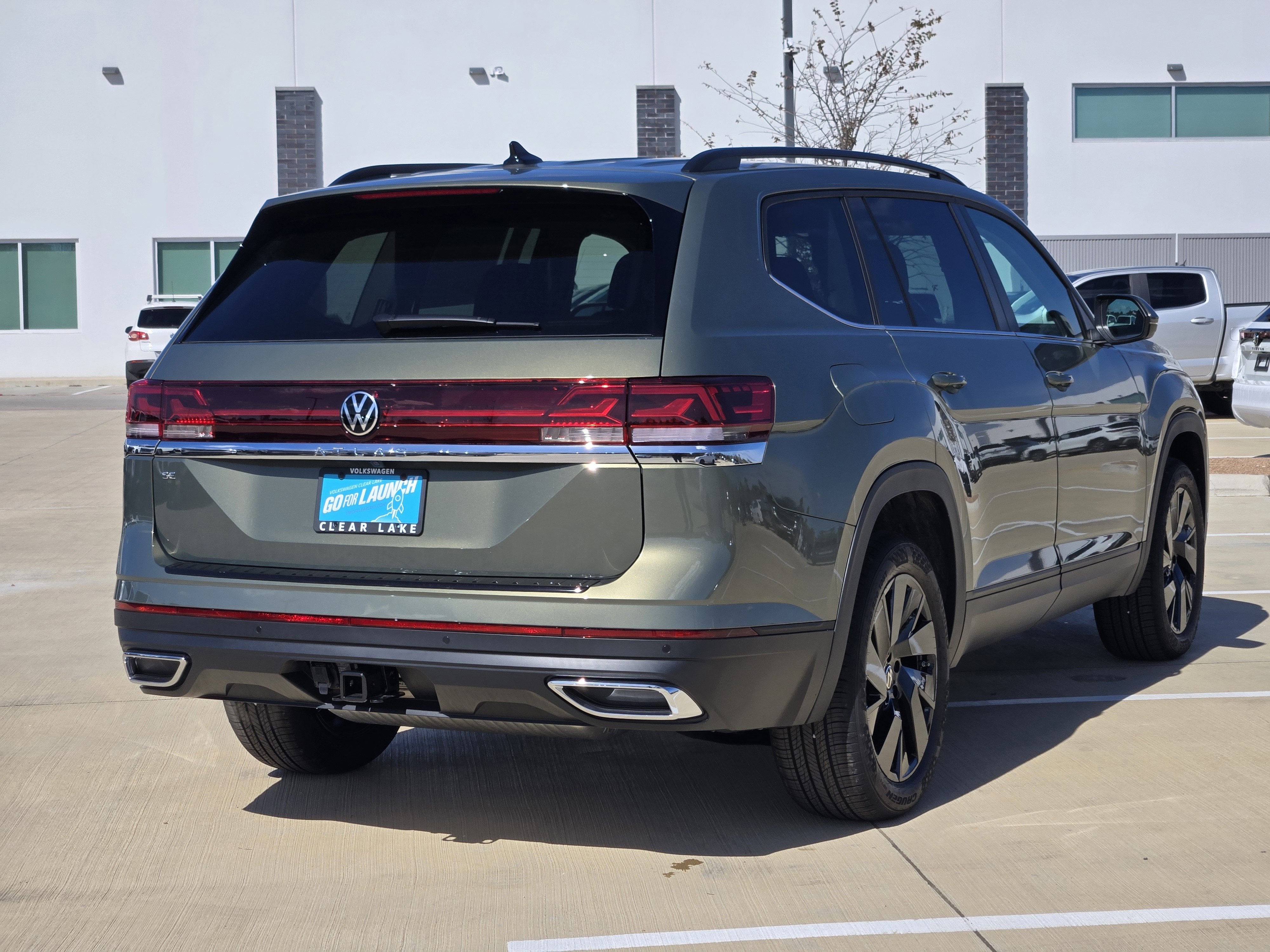 2026 Volkswagen Atlas 2.0T SE w/Technology