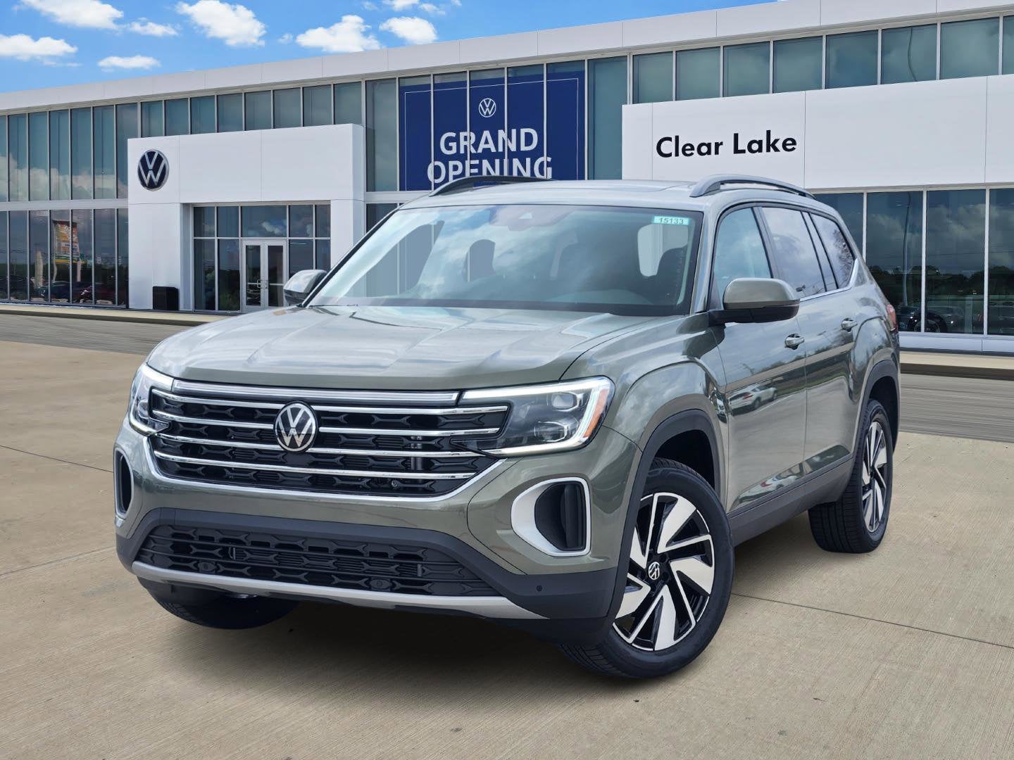 2026 Volkswagen Atlas 2.0T SE w/Technology