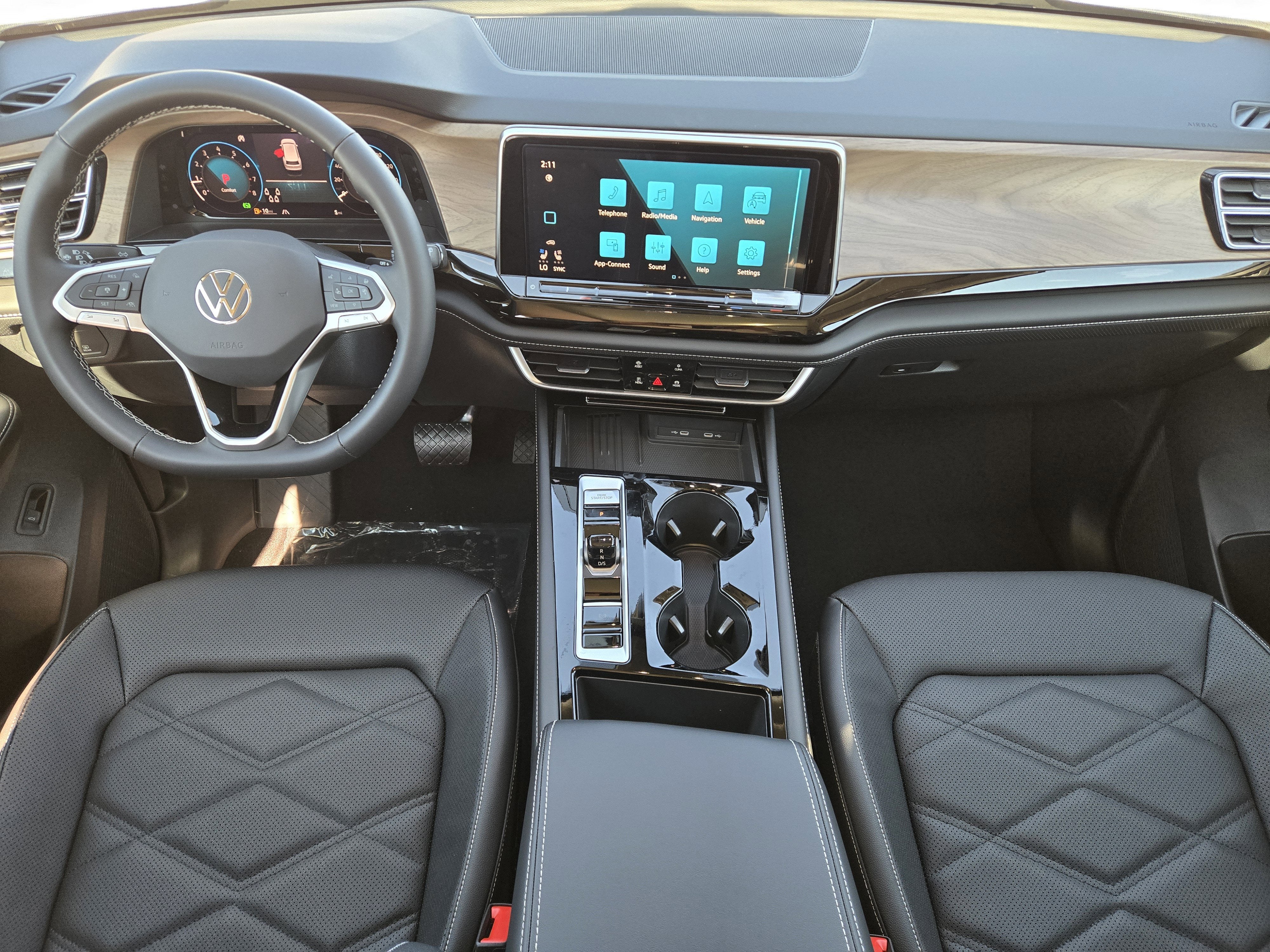 2026 Volkswagen Atlas 2.0T SE w/Technology
