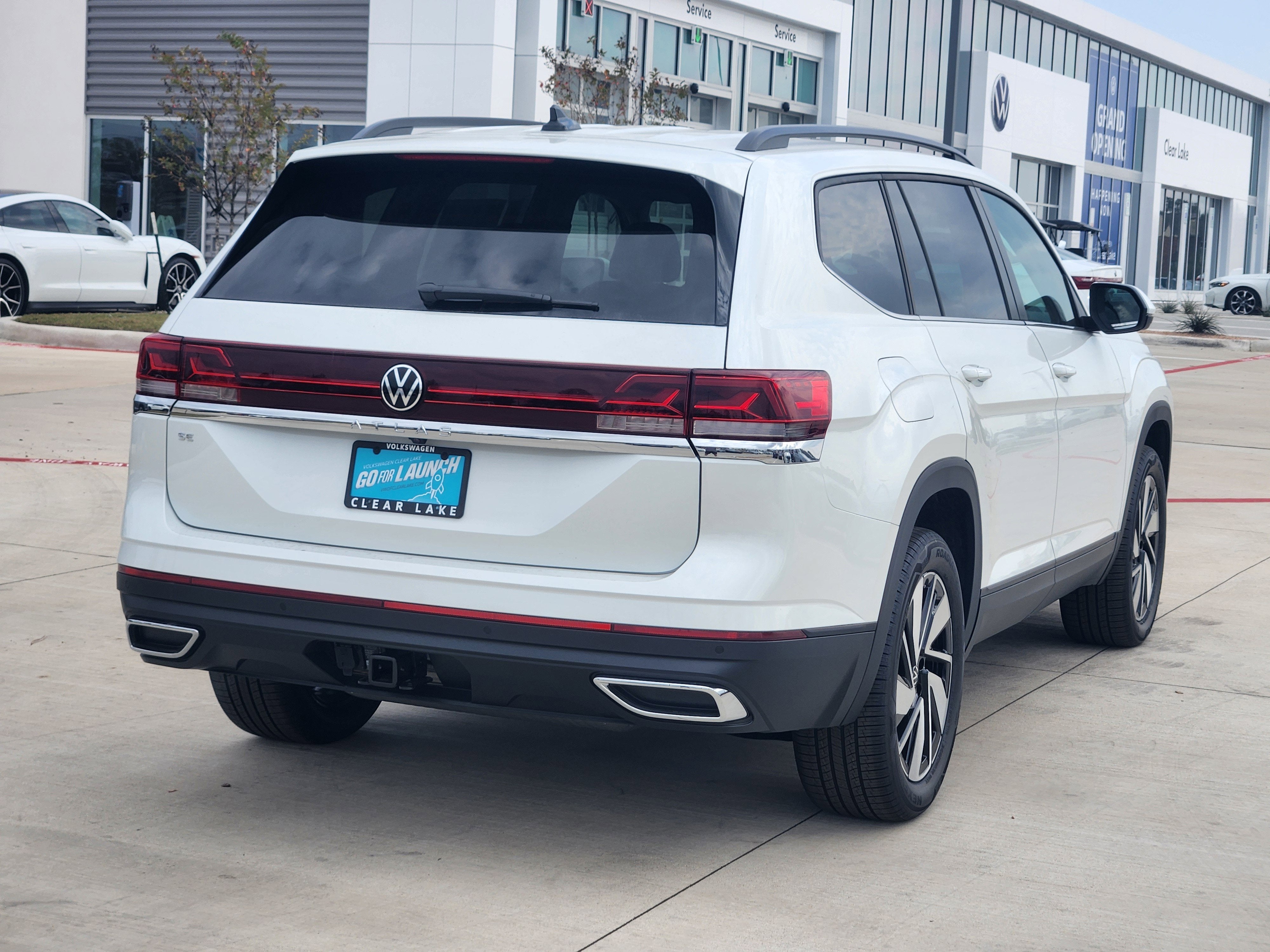 2026 Volkswagen Atlas 2.0T SE w/Technology