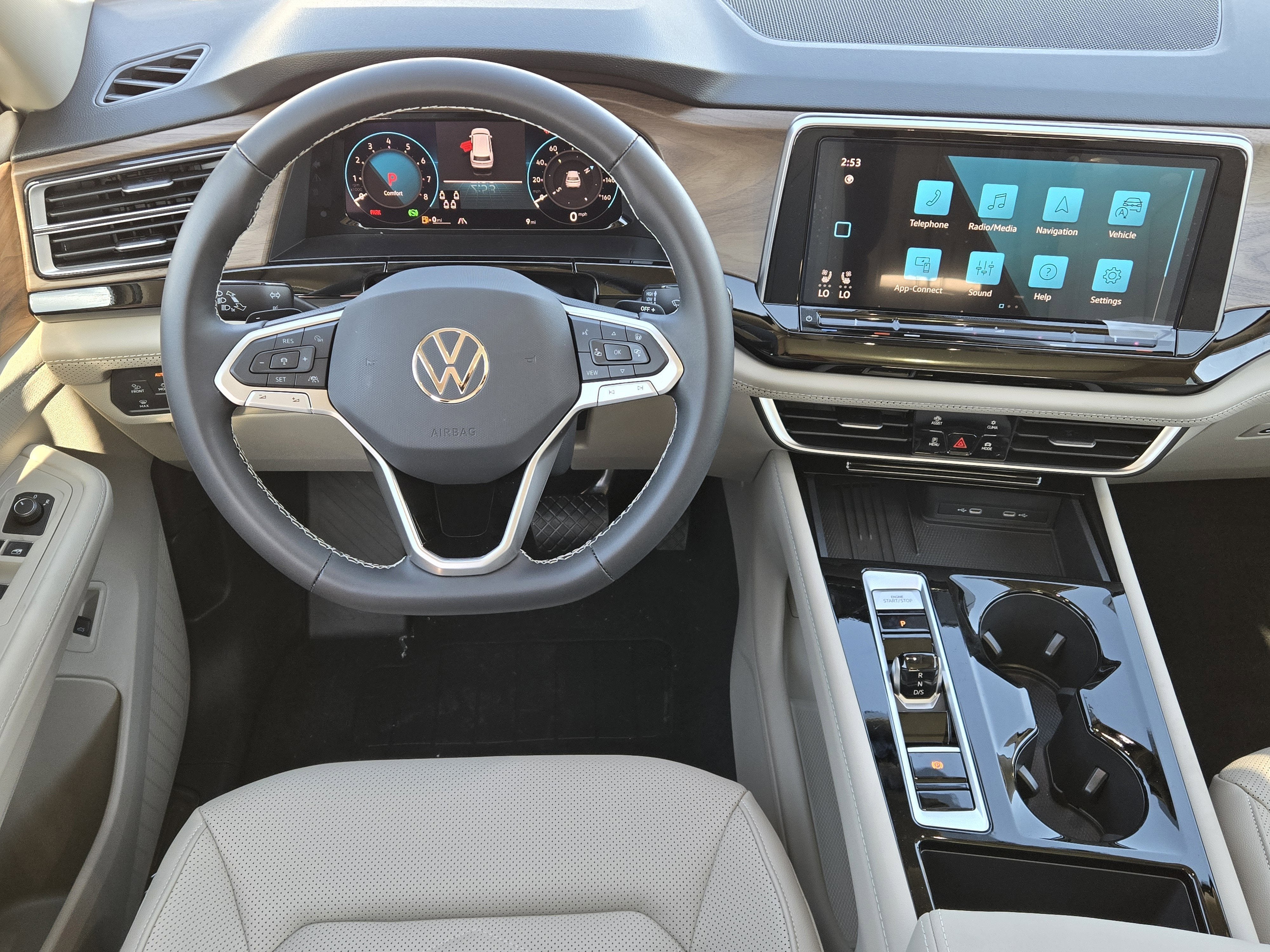 2026 Volkswagen Atlas 2.0T SE w/Technology