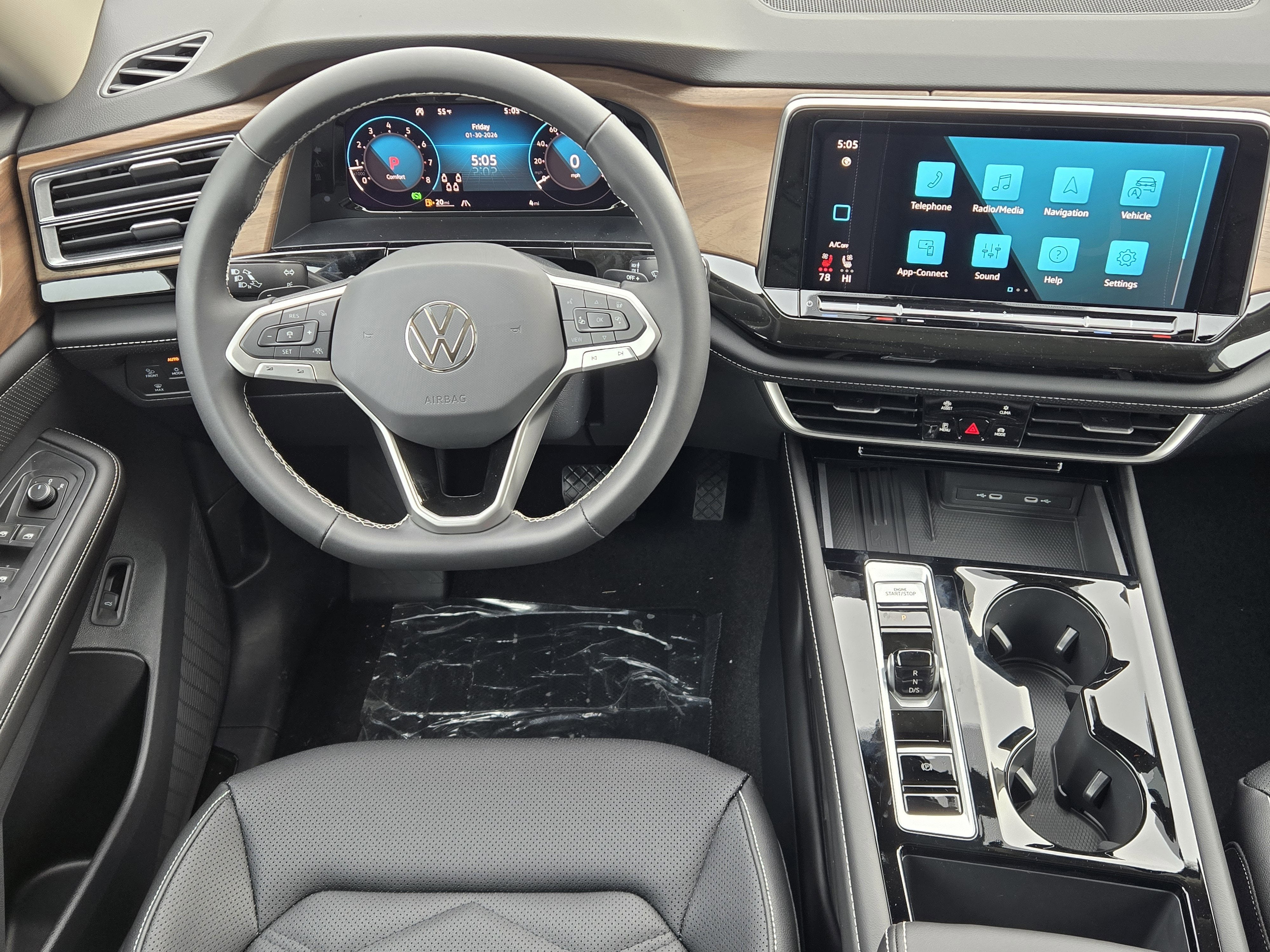 2026 Volkswagen Atlas 2.0T SE w/Technology