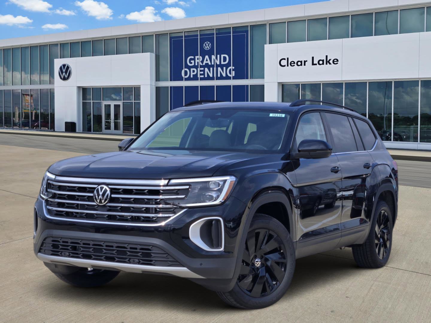 2026 Volkswagen Atlas 2.0T SE w/Technology